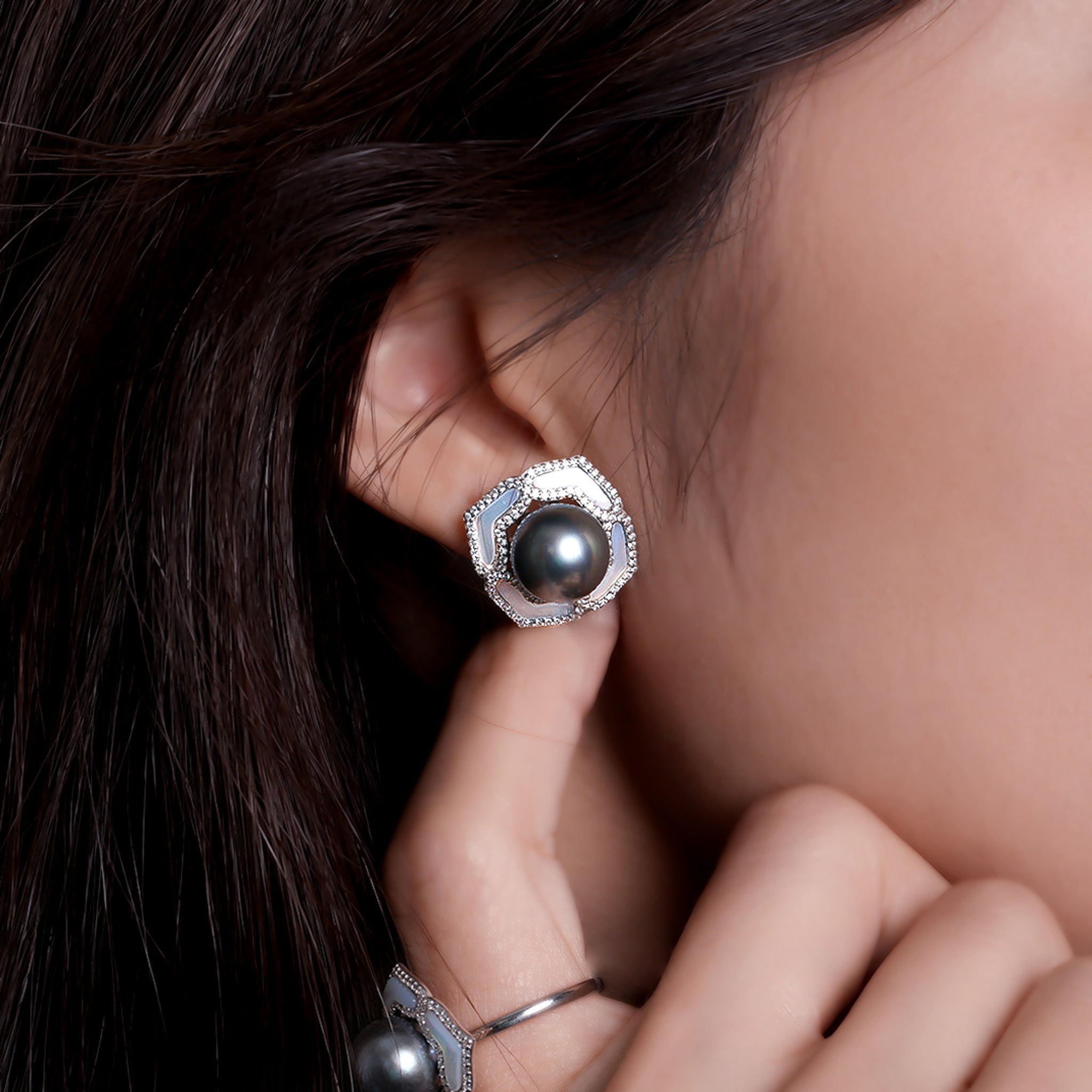 925 Silver Tahitian Pearl Earrings