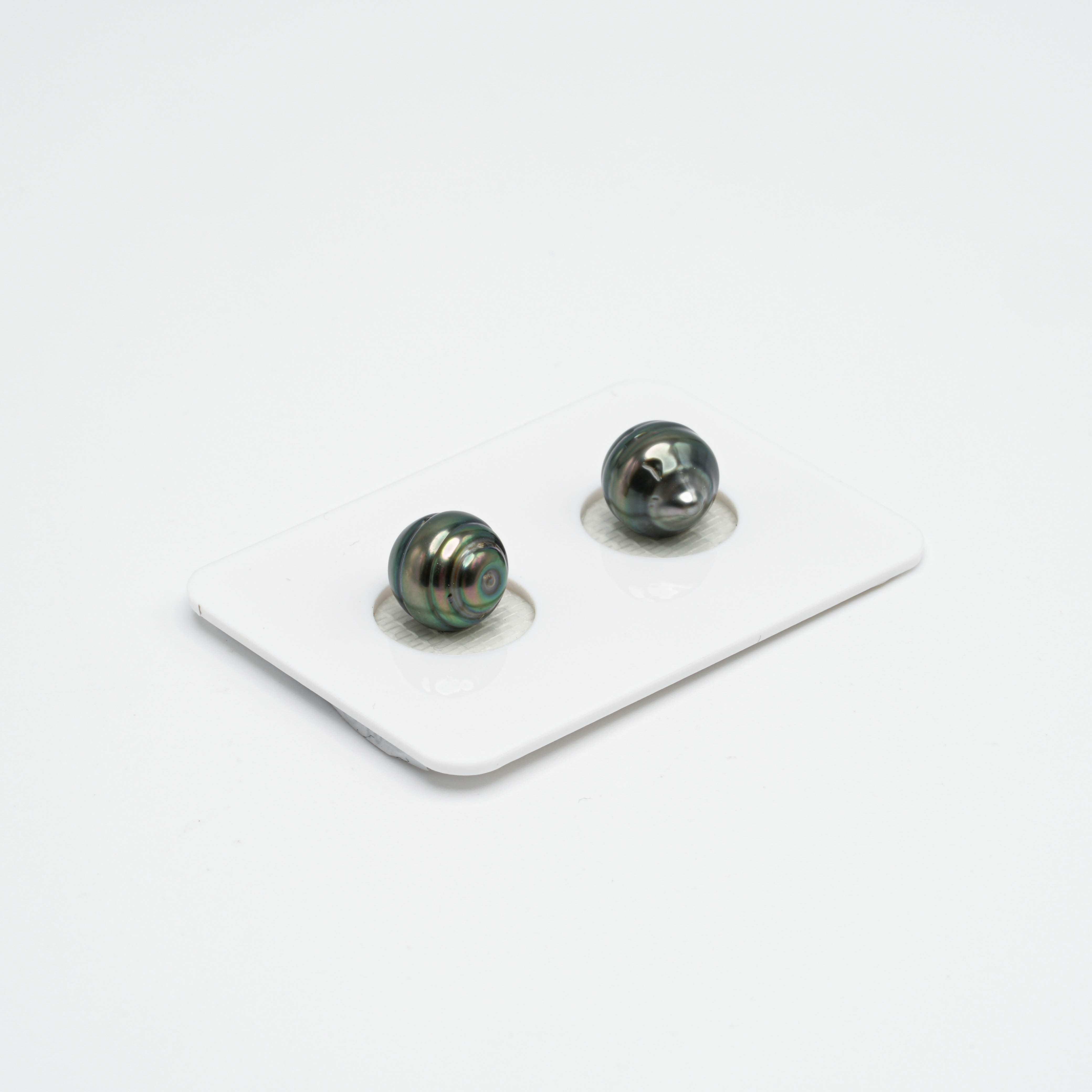 2pcs Green 8.9-9mm - CL AA/AAA Quality Tahitian Pearl Pair ER1164