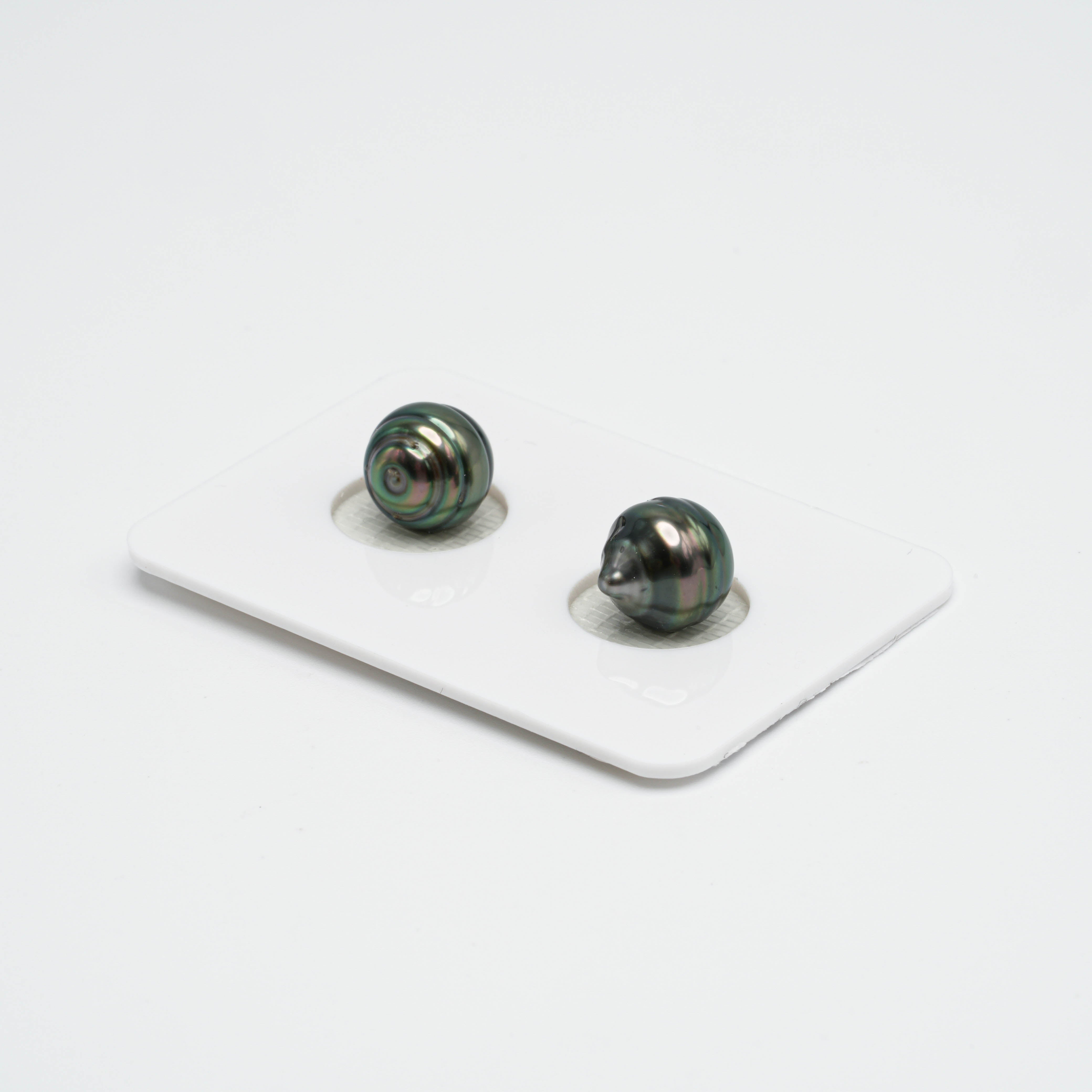 2pcs Green 8.9-9mm - CL AA/AAA Quality Tahitian Pearl Pair ER1164