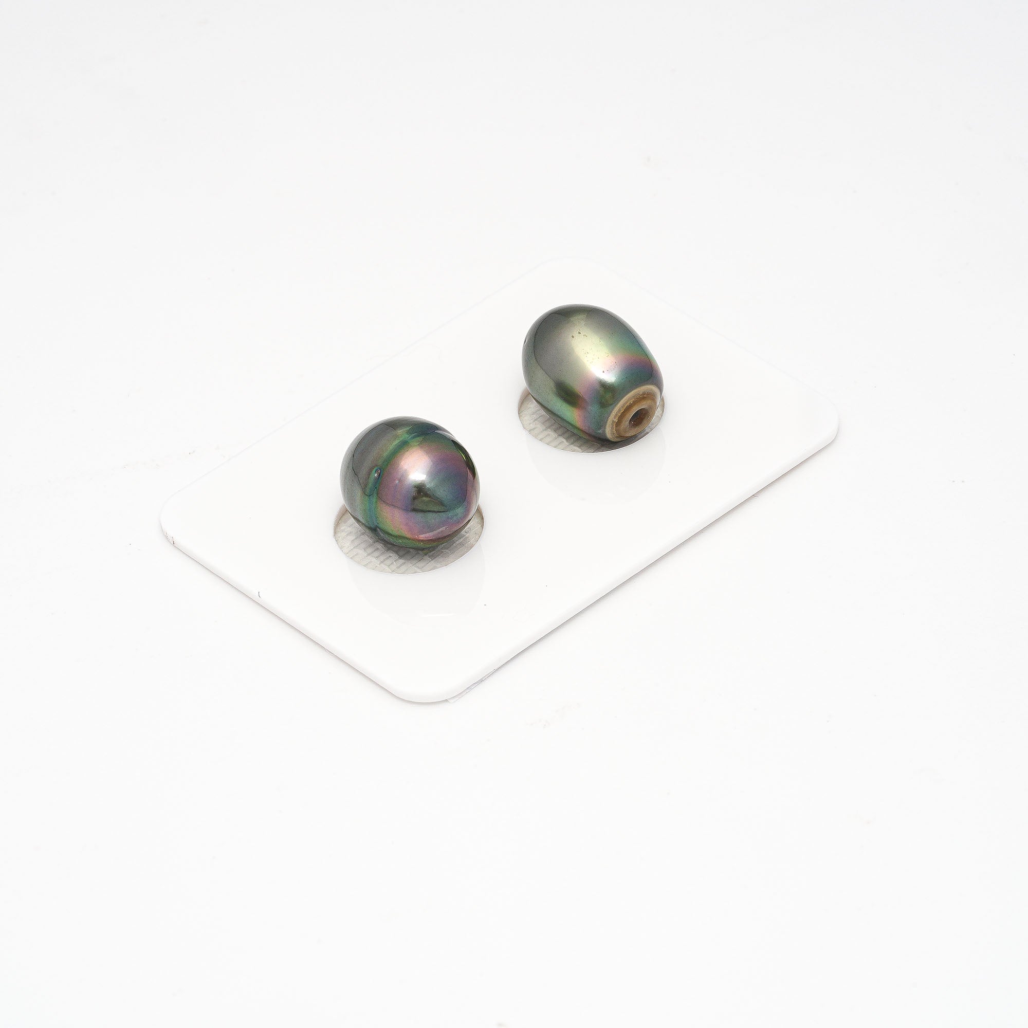 2pcs Light Green 9.9-10.4mm - CL AAA/AA Quality Tahitian Pearl PAIR ER1272