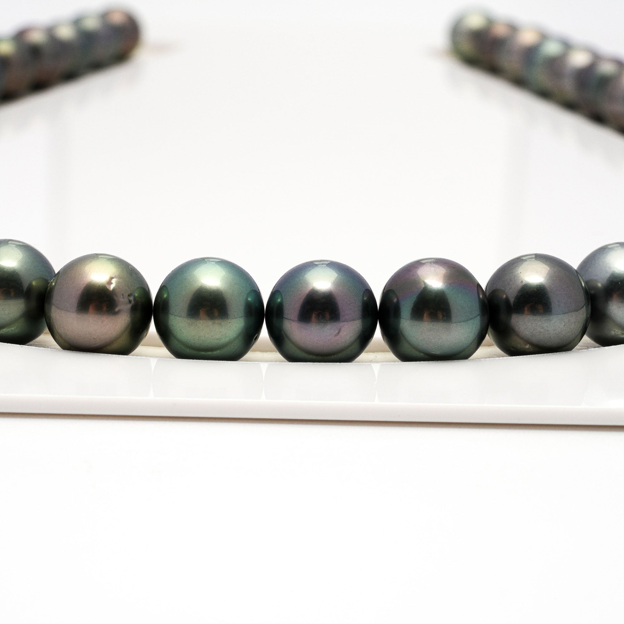 Tahitian Pearls CMWPEARLS