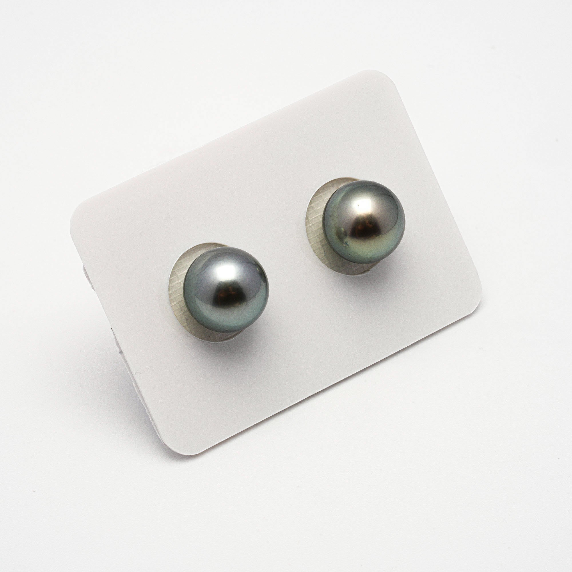 Tahitian Pearls CMWPEARLS