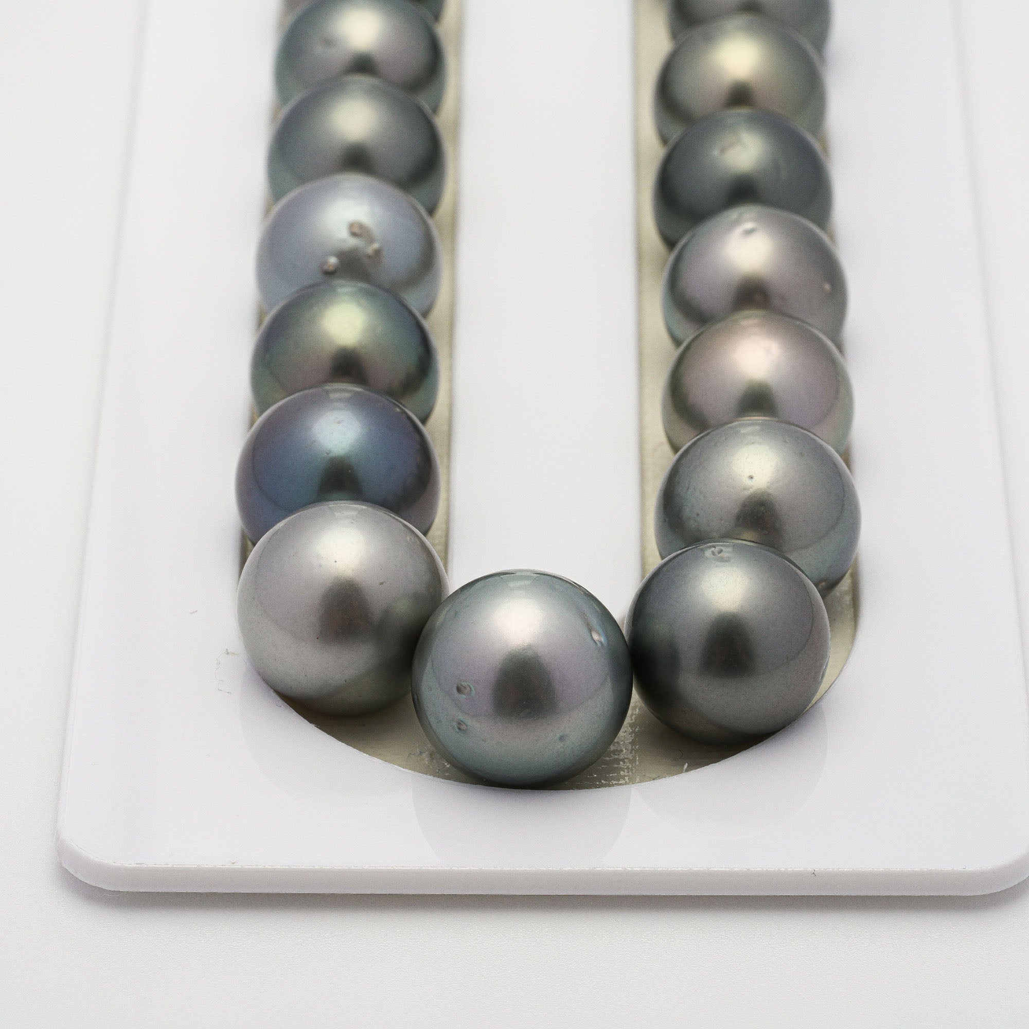 37pcs Light 10-13mm - RSR AA/AAA Quality Tahitian Pearl Necklace NL661