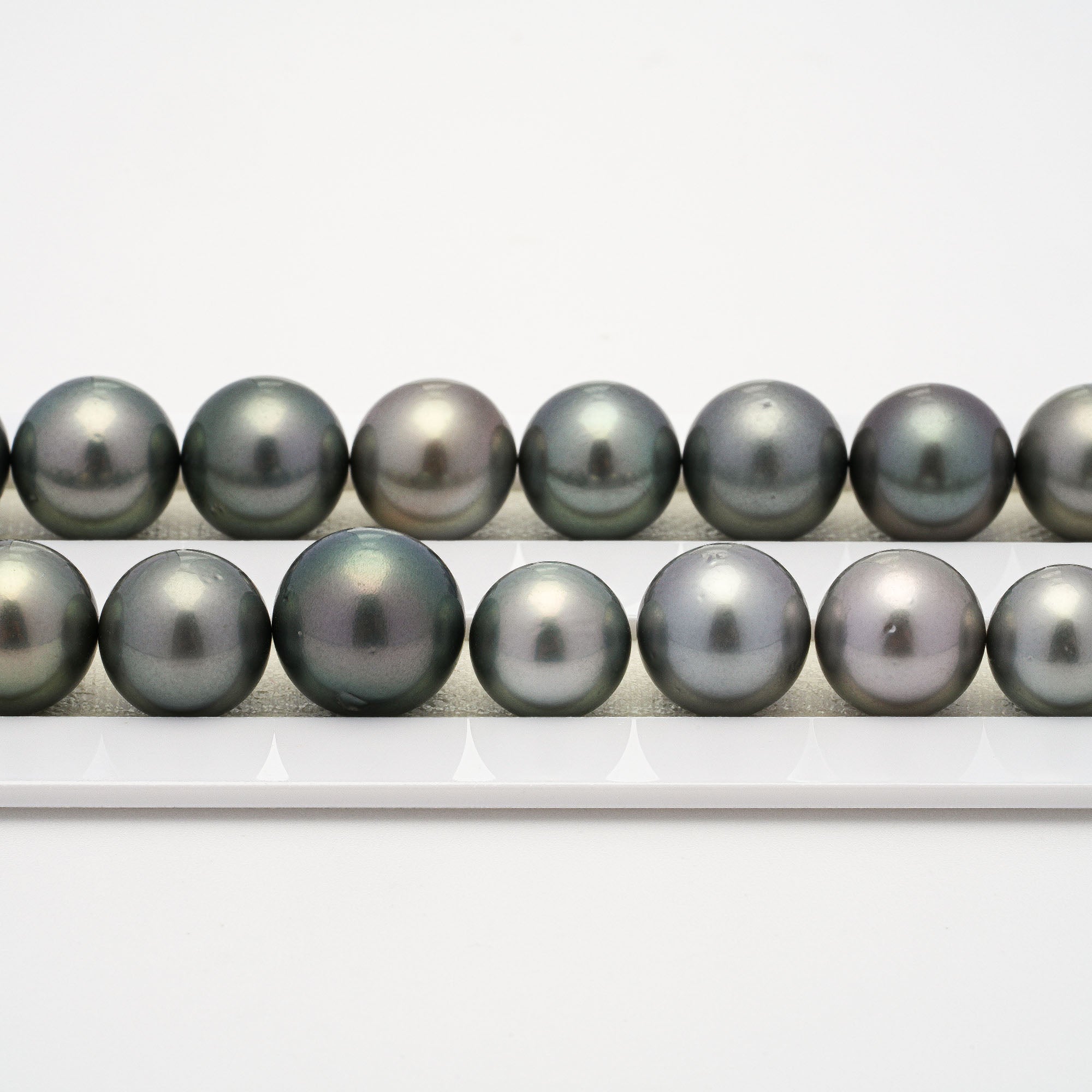 37pcs Light 10-13mm - RSR AA/AAA Quality Tahitian Pearl Necklace NL661