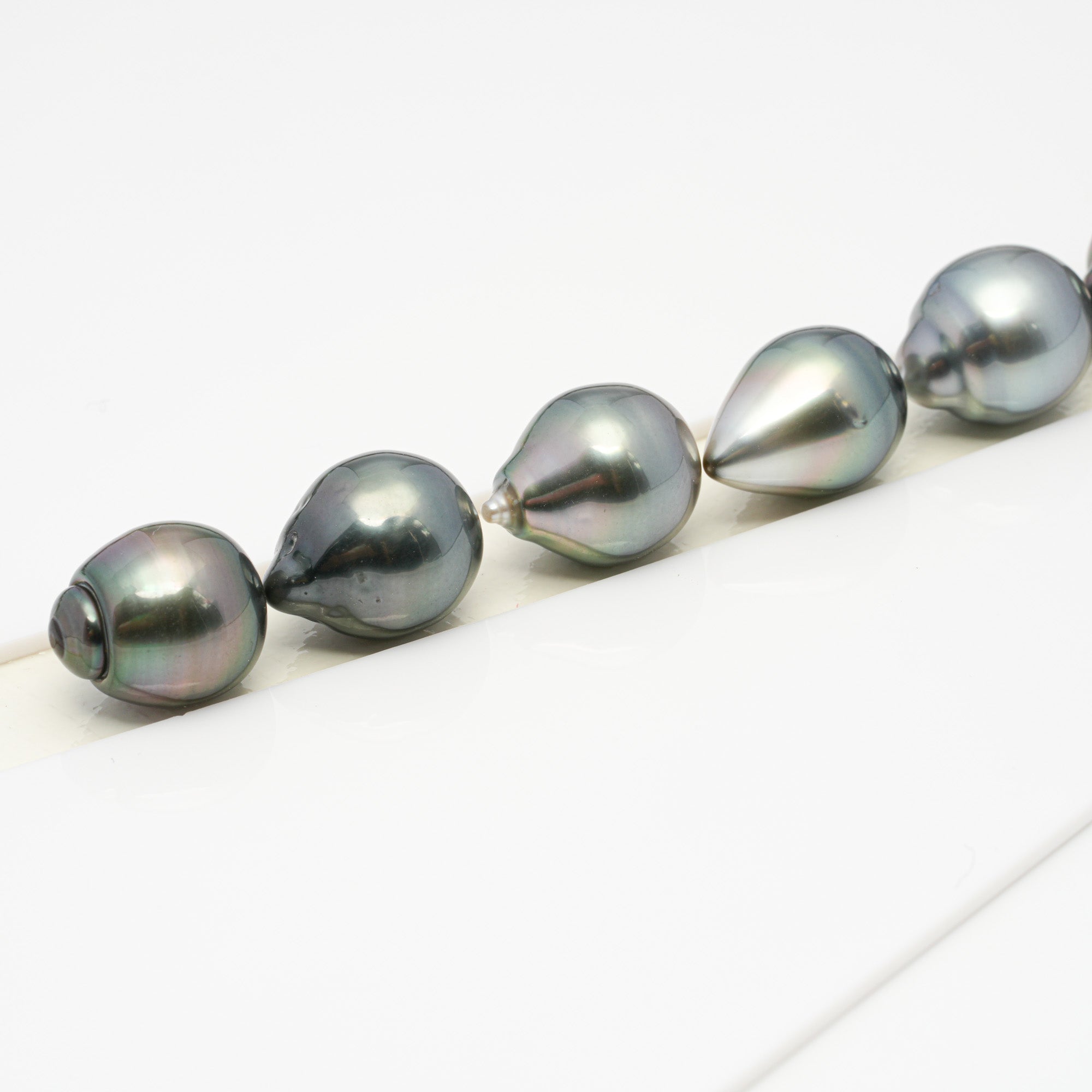 32pcs Light 9-11mm - SB AAA/AA Quality Tahitian Pearl Necklace NL1275 HL1