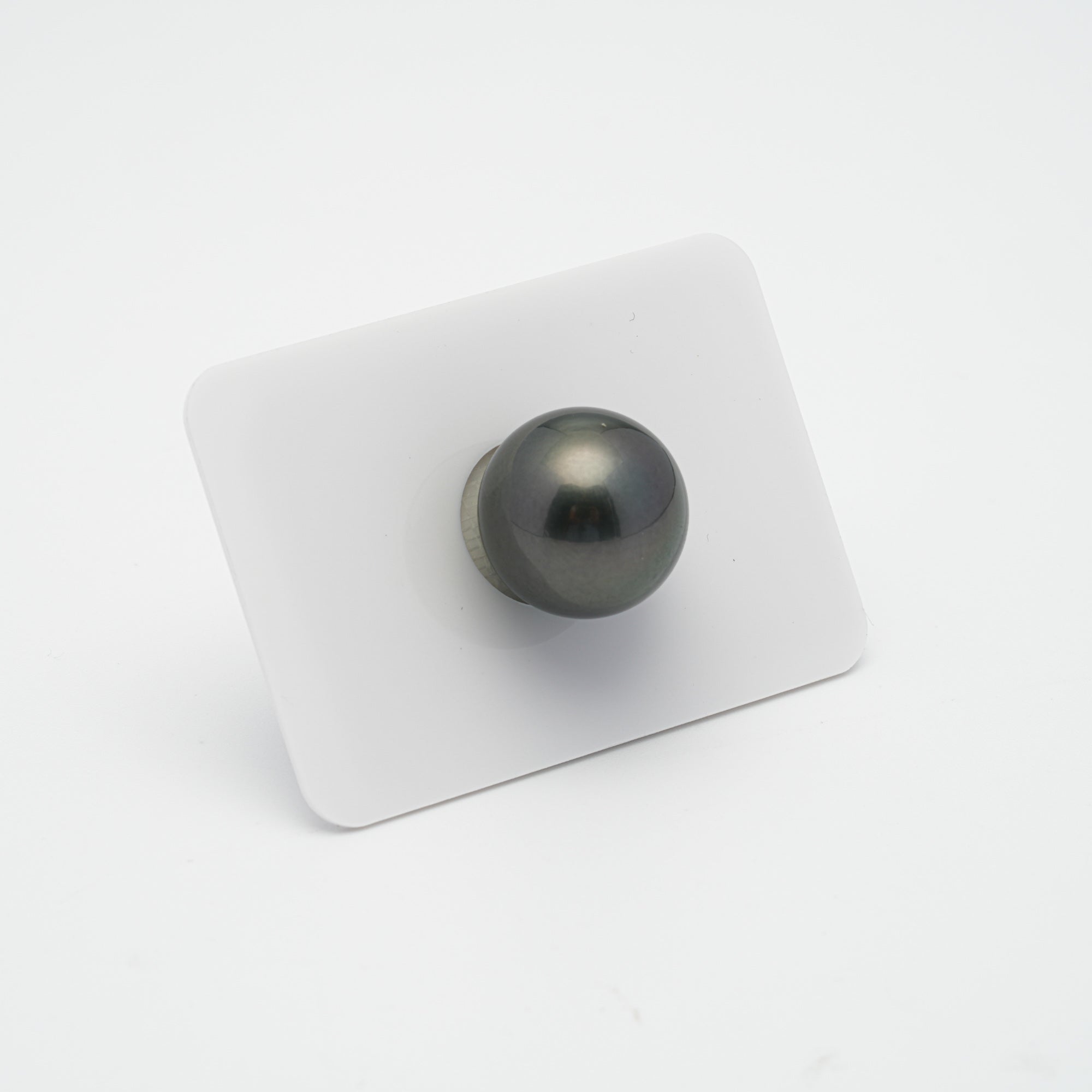Tahitian Pearls CMWPEARLS