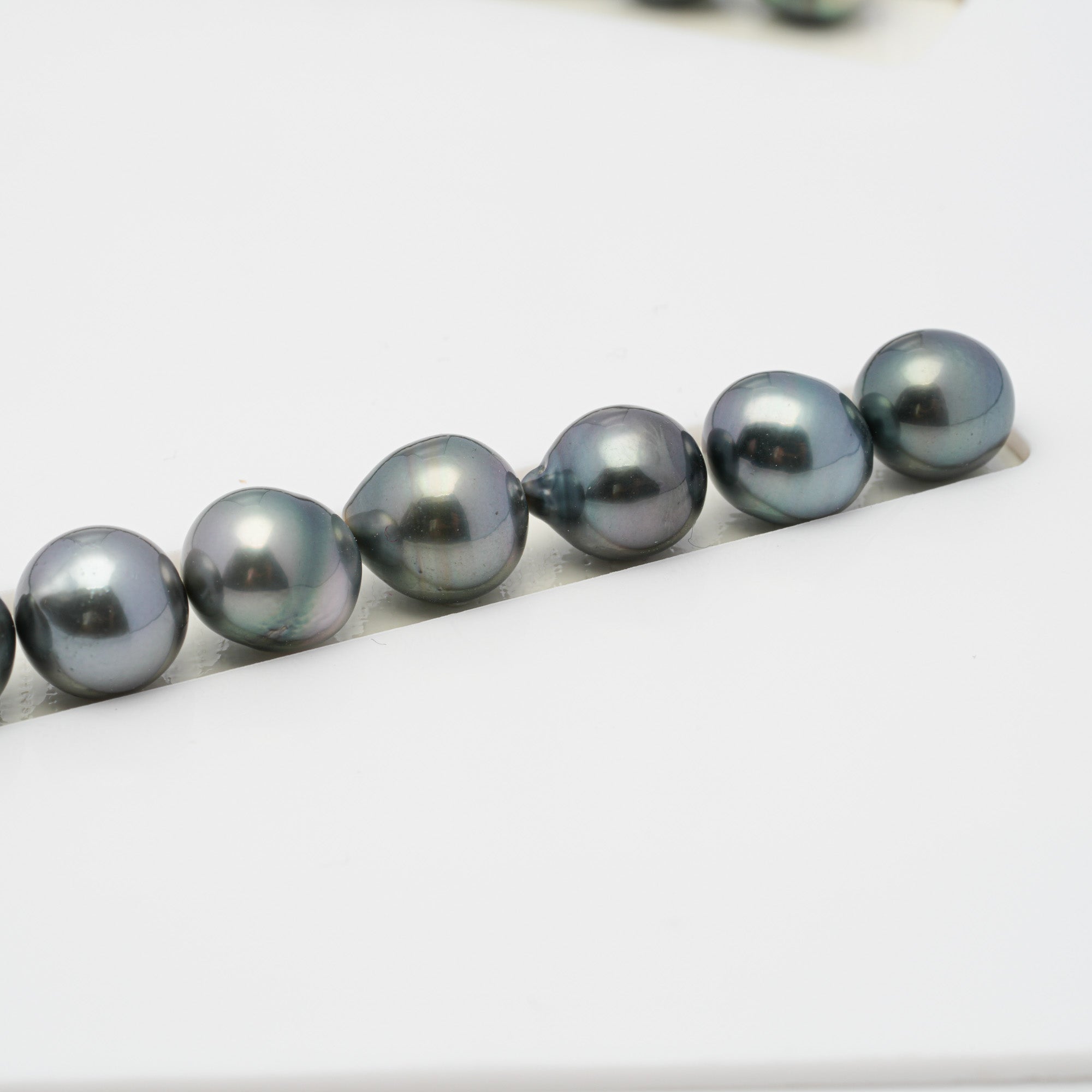 45pcs Green Grey 8-9mm - SB AAA/AA Quality Tahitian Pearl Necklace NL1285 HL1