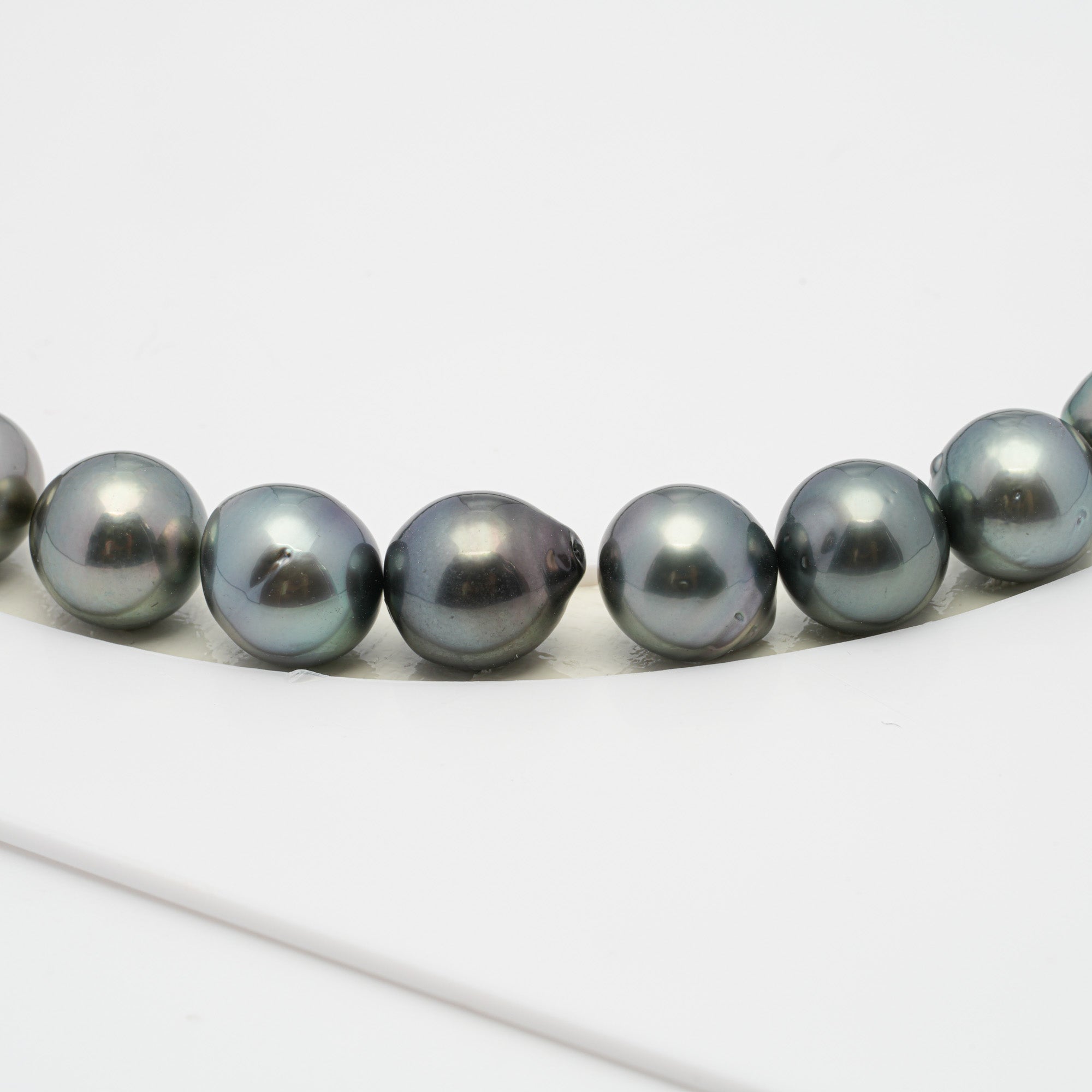 45pcs Green Grey 8-9mm - SB AAA/AA Quality Tahitian Pearl Necklace NL1285 HL1