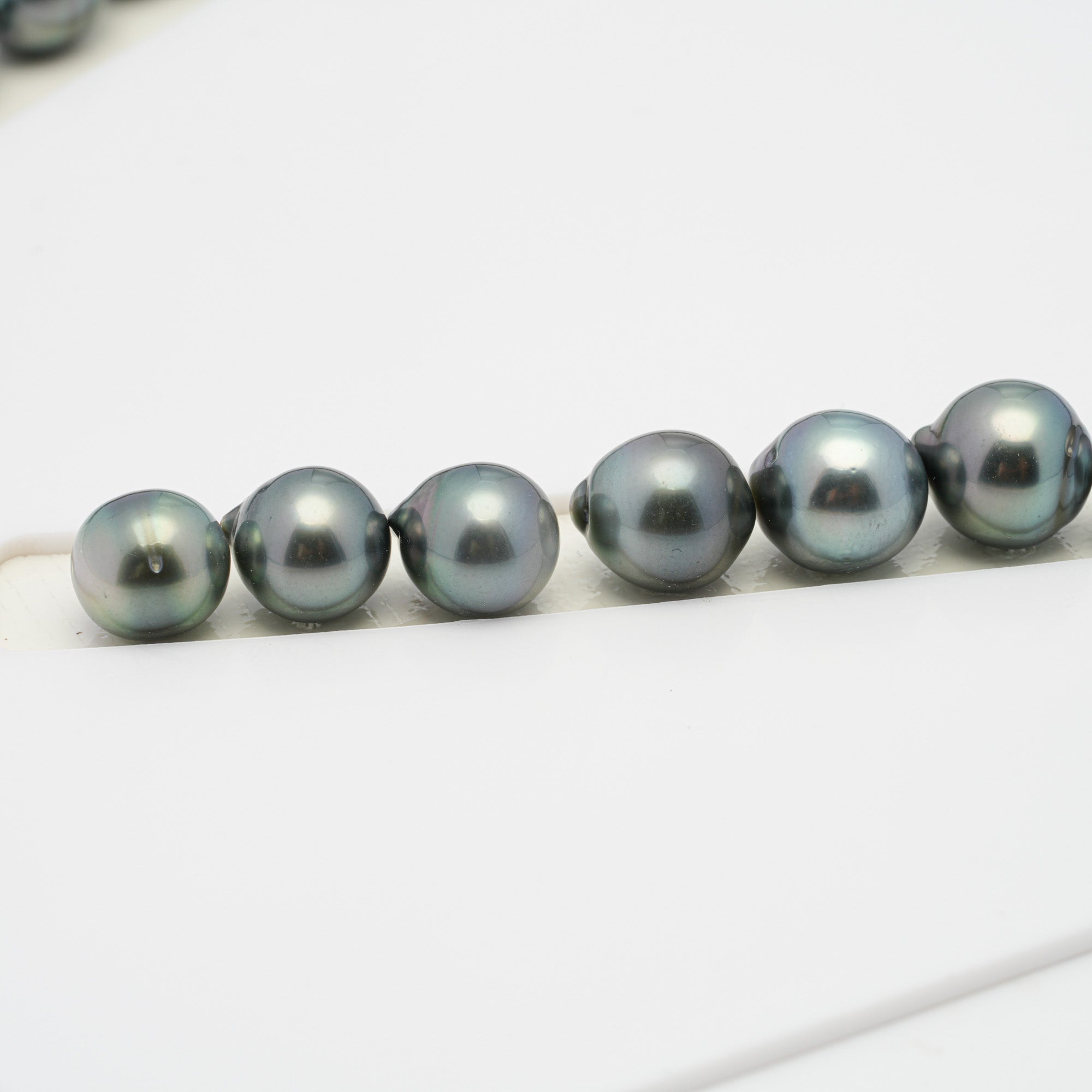 45pcs Green Grey 8-9mm - SB AAA/AA Quality Tahitian Pearl Necklace NL1285 HL1