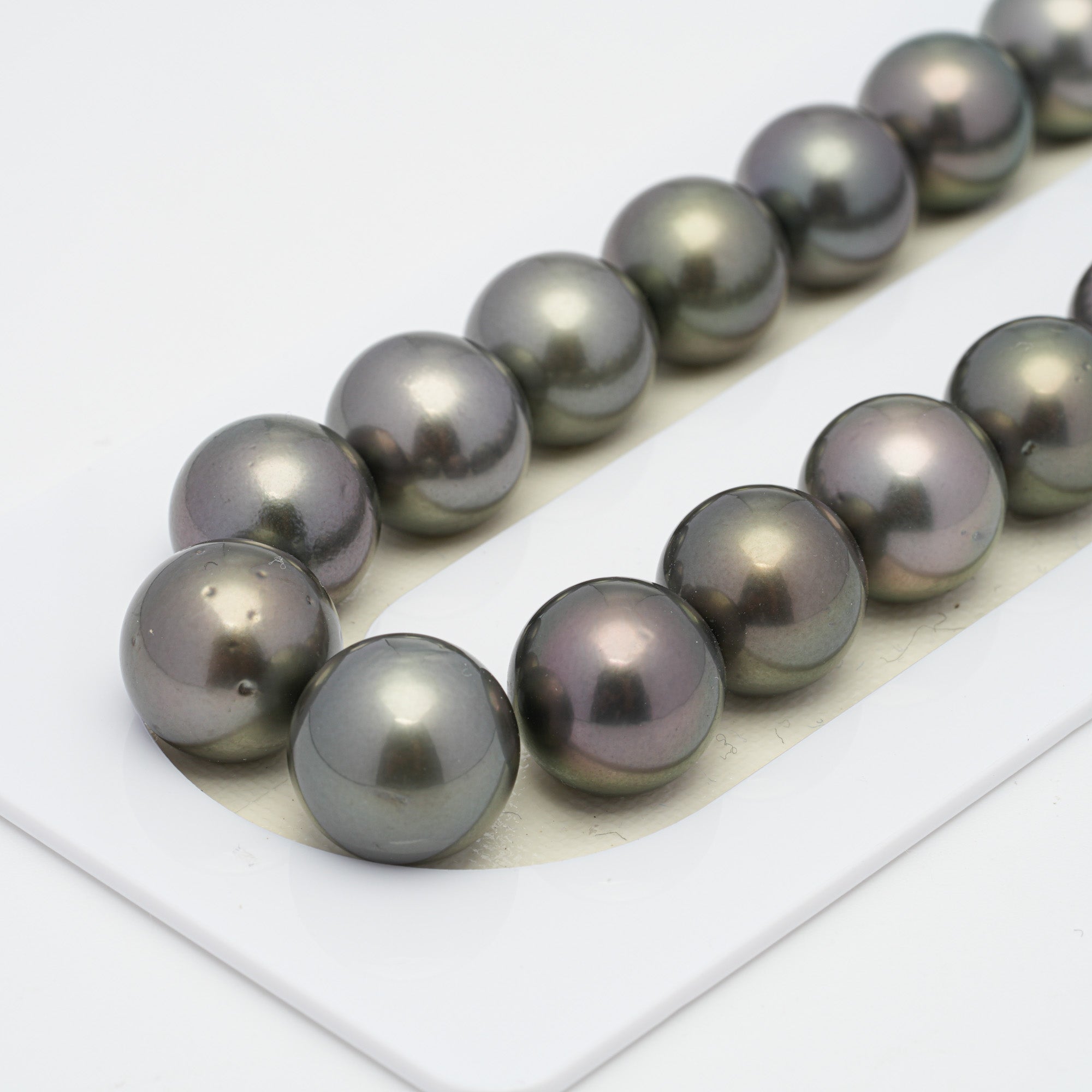 36pcs Green Brown 11-13mm - RSR AAA/AA Quality Tahitian Pearl Necklace NL1227