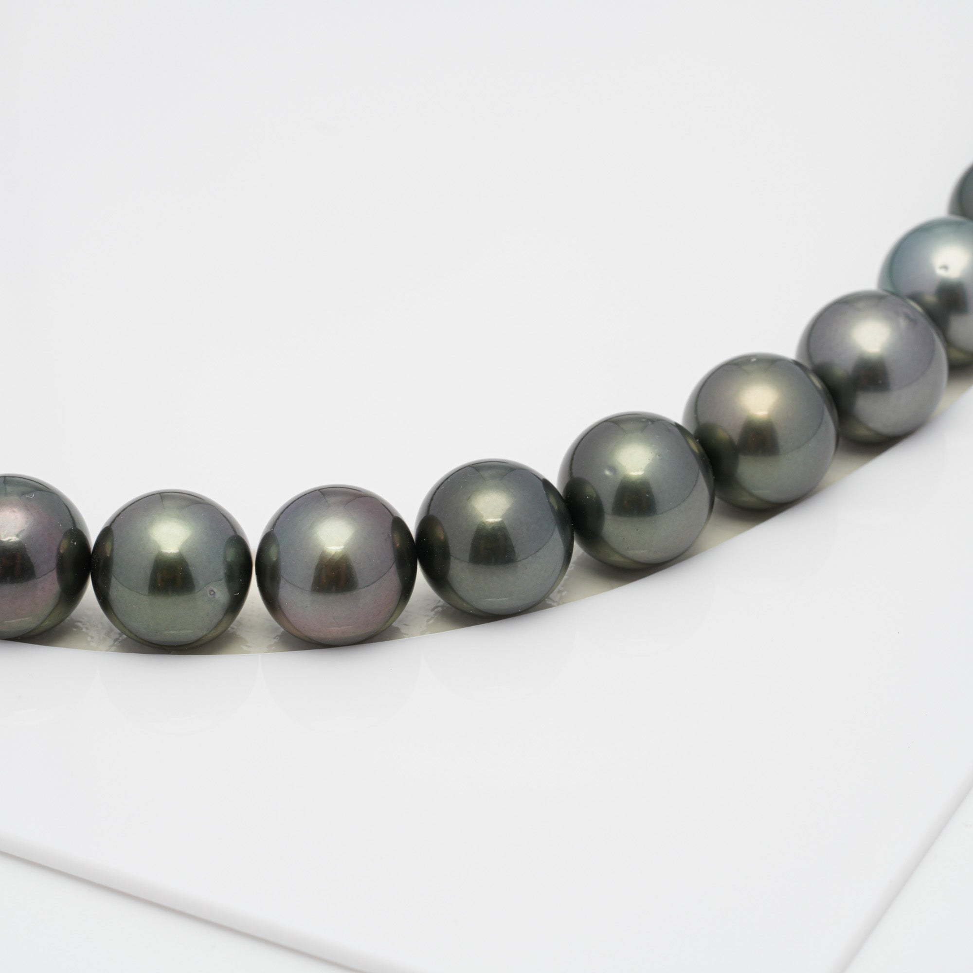 43pcs Green Mix 9-11mm - RSR AAA Quality Tahitian Pearl Necklace NL1281 NG18