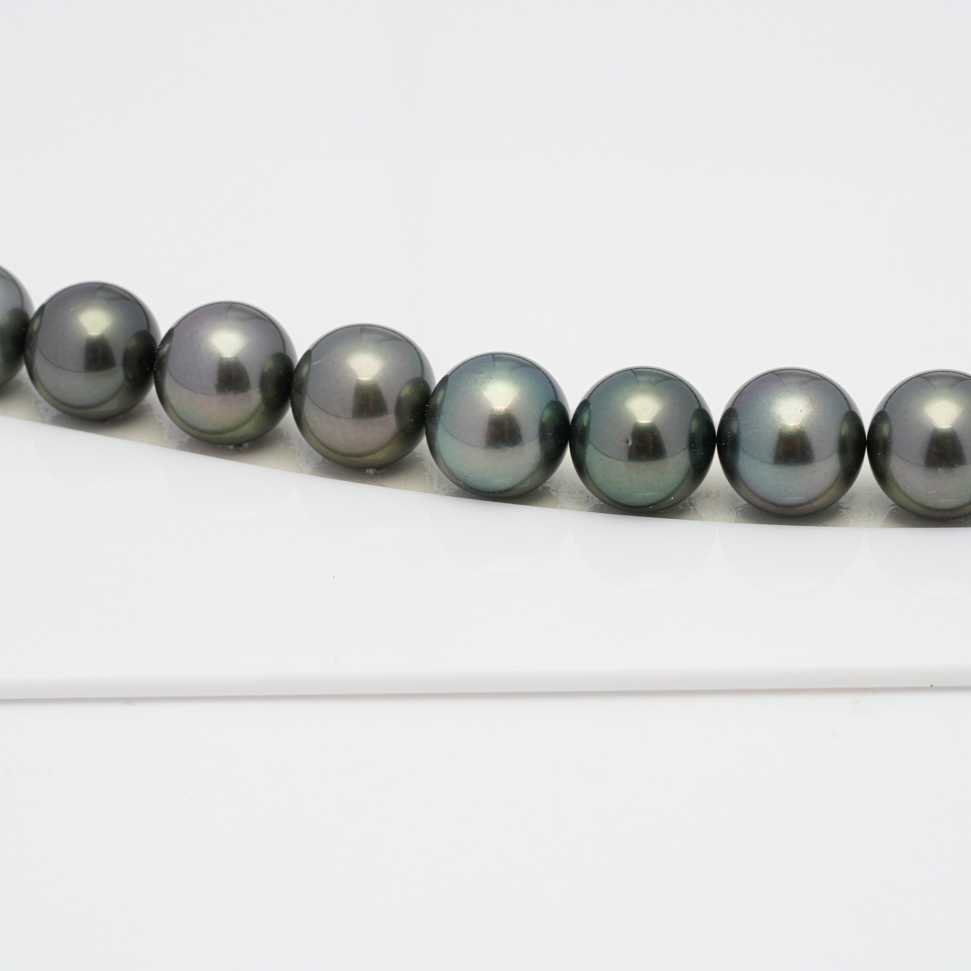 43pcs Green Mix 9-11mm - RSR AAA Quality Tahitian Pearl Necklace NL1281 NG18