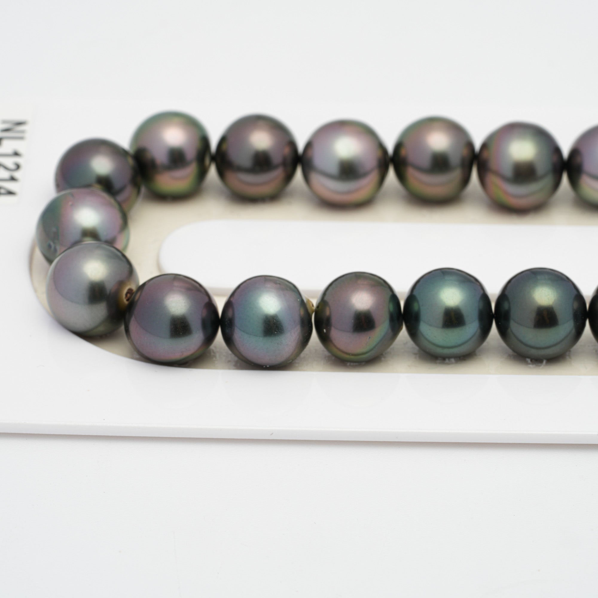 49pcs Peacock Mix 8-9mm - SR/NR AAA/AA Quality Tahitian Pearl Necklace NL1214