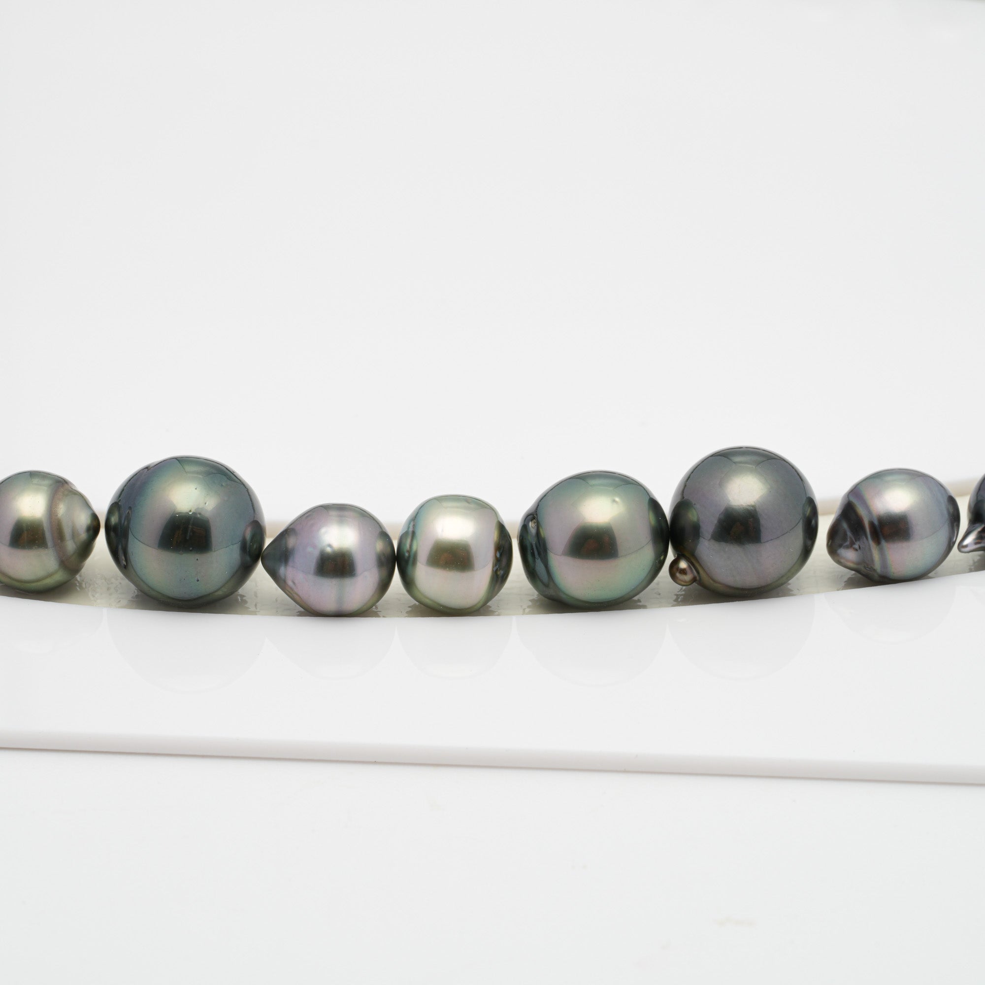 38pcs Multicolor 7-11mm - SB AAA/AA Quality Tahitian Pearl Necklace NL1239