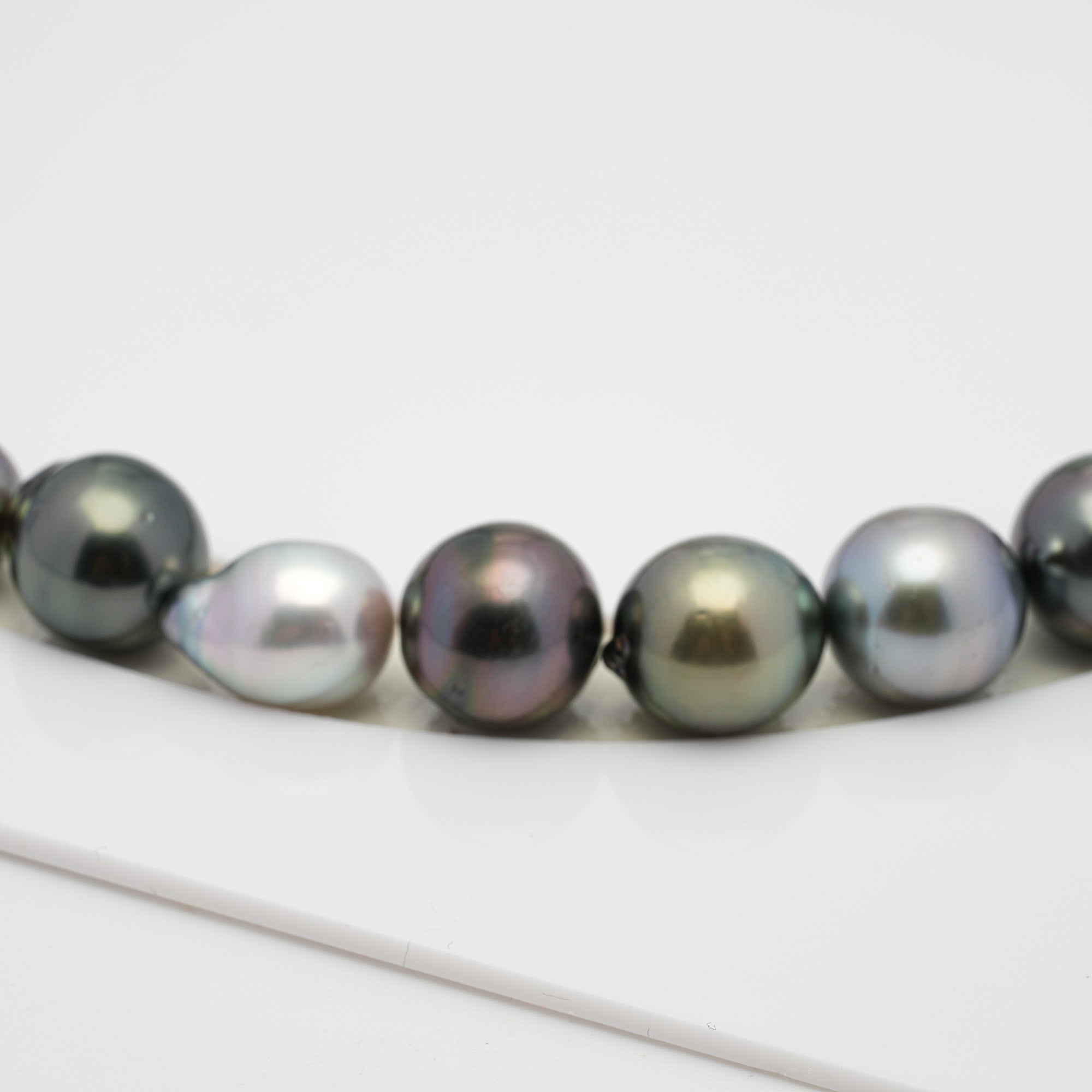 Tahitian Pearls CMWPEARLS