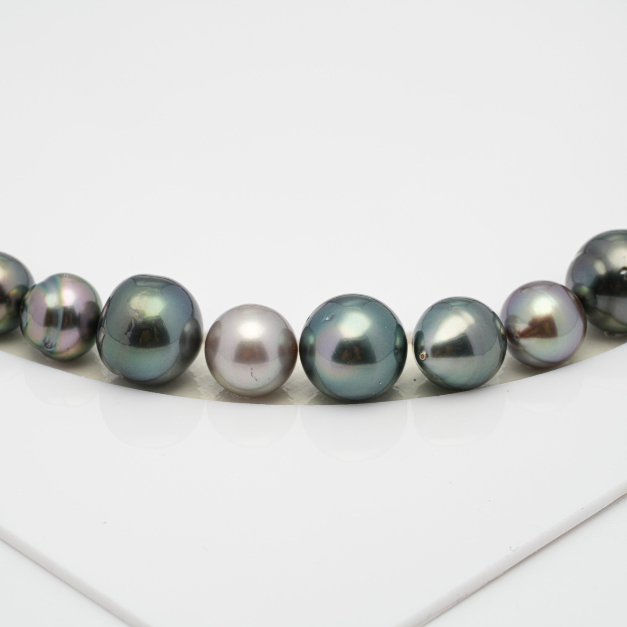38pcs Multicolor 7-11mm - SB AAA/AA Quality Tahitian Pearl Necklace NL1239