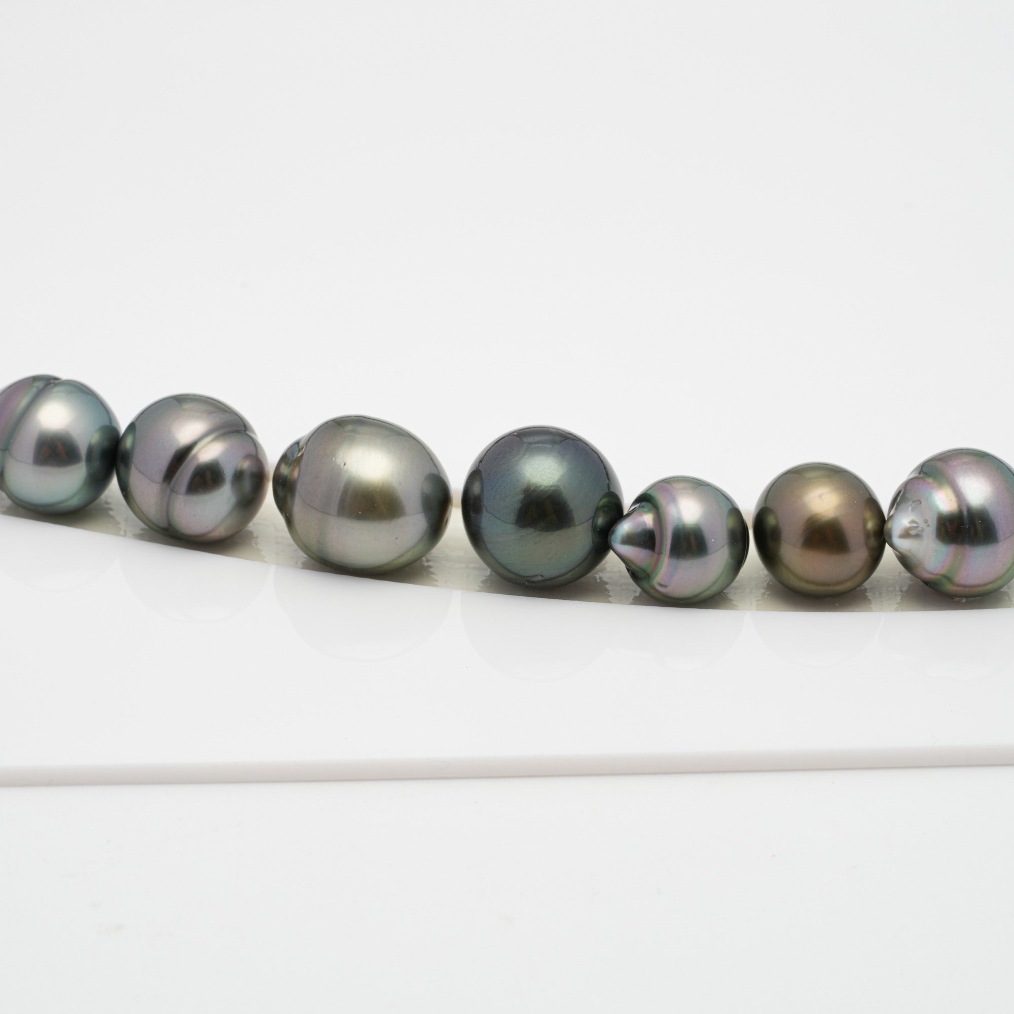 38pcs Multicolor 7-11mm - SB AAA/AA Quality Tahitian Pearl Necklace NL1239