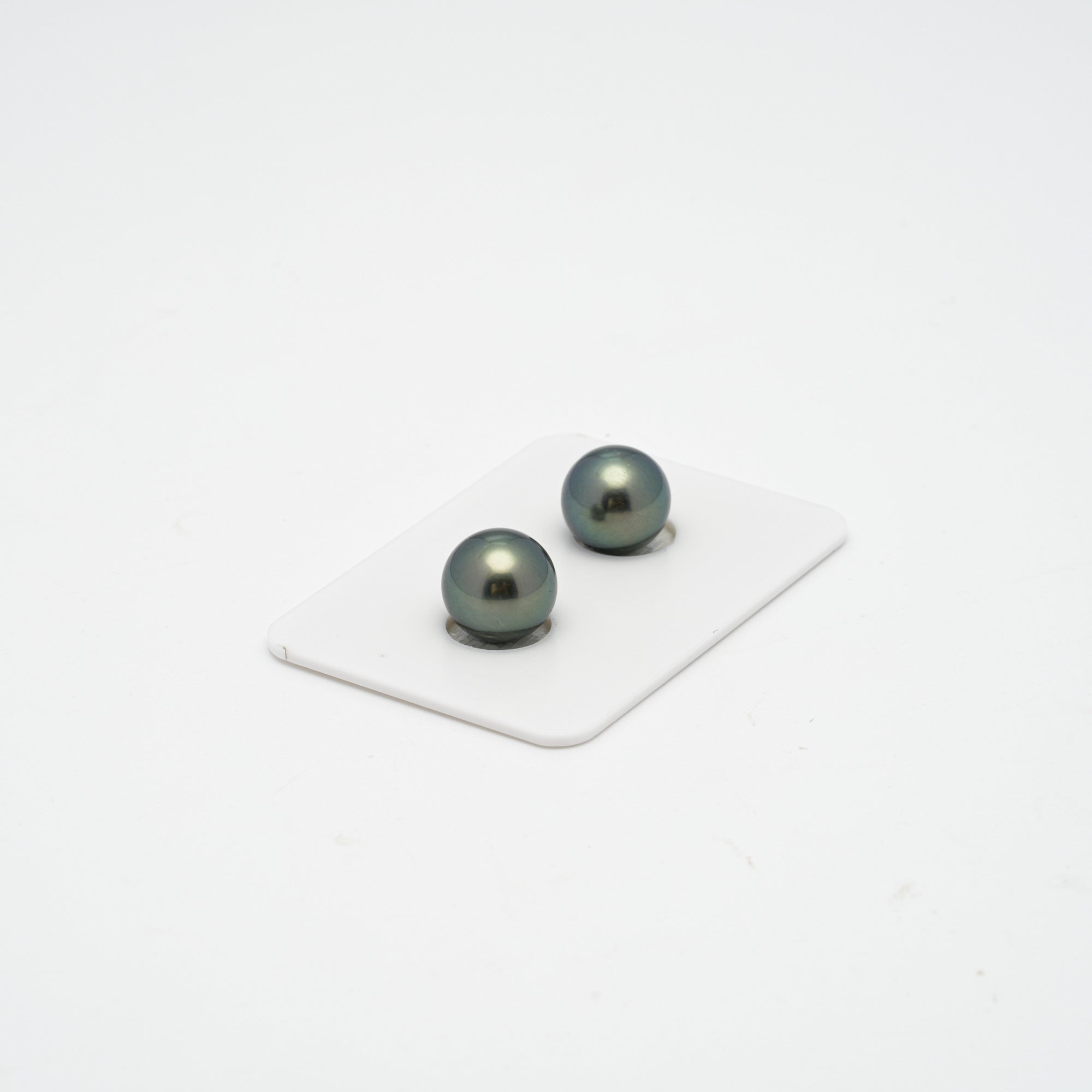 Tahitian Pearls CMWPEARLS