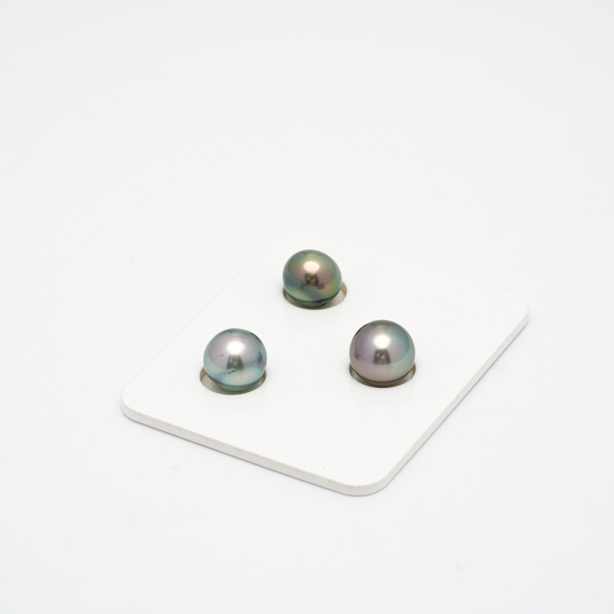 3pcs Green 9.5-10.1mm - NR AAA/AA Quality Tahitian Pearl Trio Set ER1295