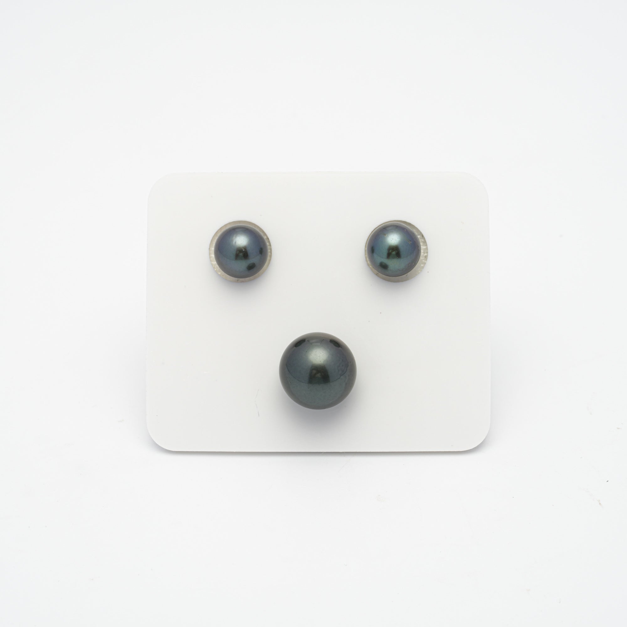 Tahitian Pearls CMWPEARLS