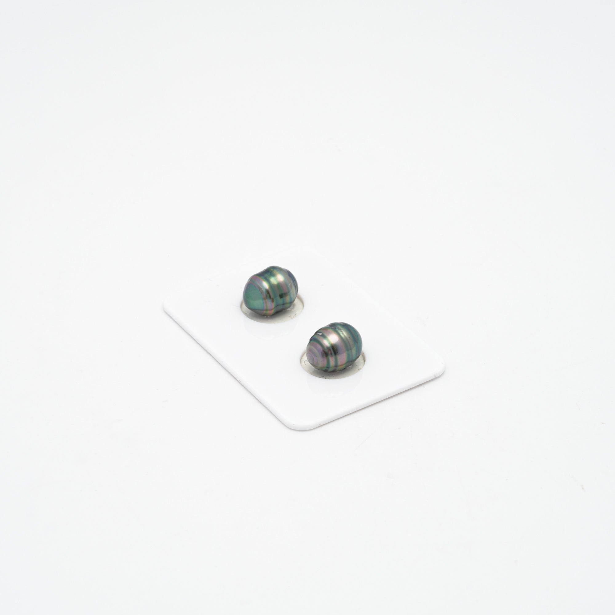 2pcs Green 8.7-8.8mm - CL AA/AAA Quality Tahitian Pearl Pair ER1313