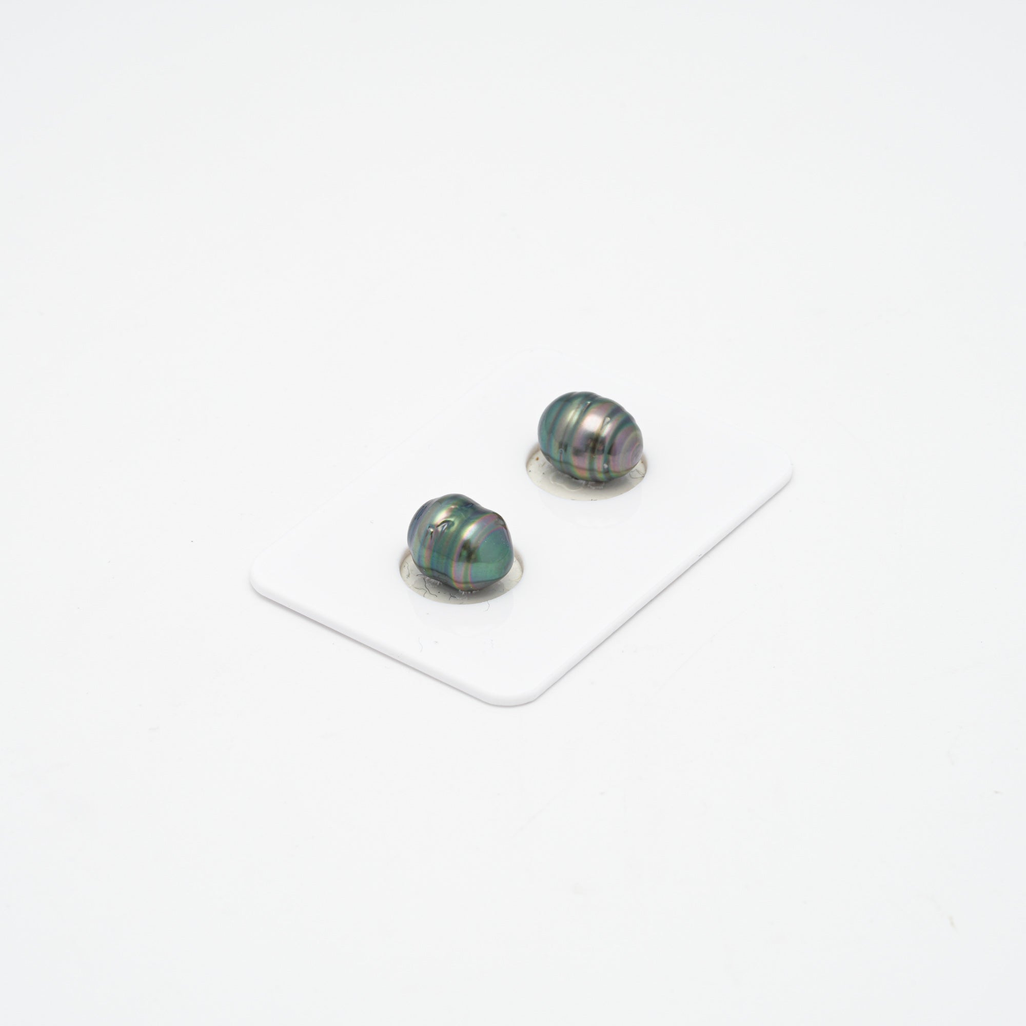 2pcs Green 8.7-8.8mm - CL AA/AAA Quality Tahitian Pearl Pair ER1313