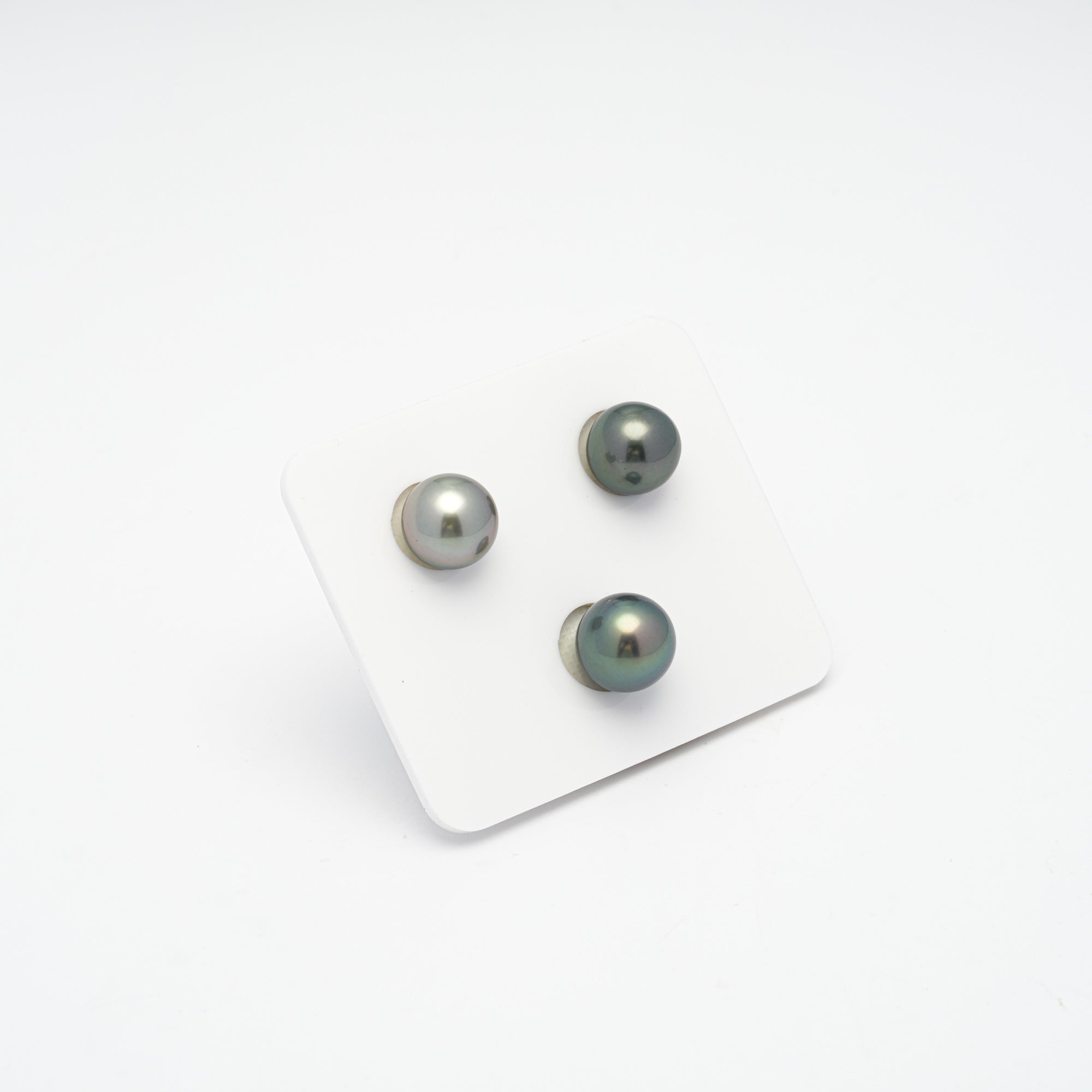 Tahitian Pearls CMWPEARLS