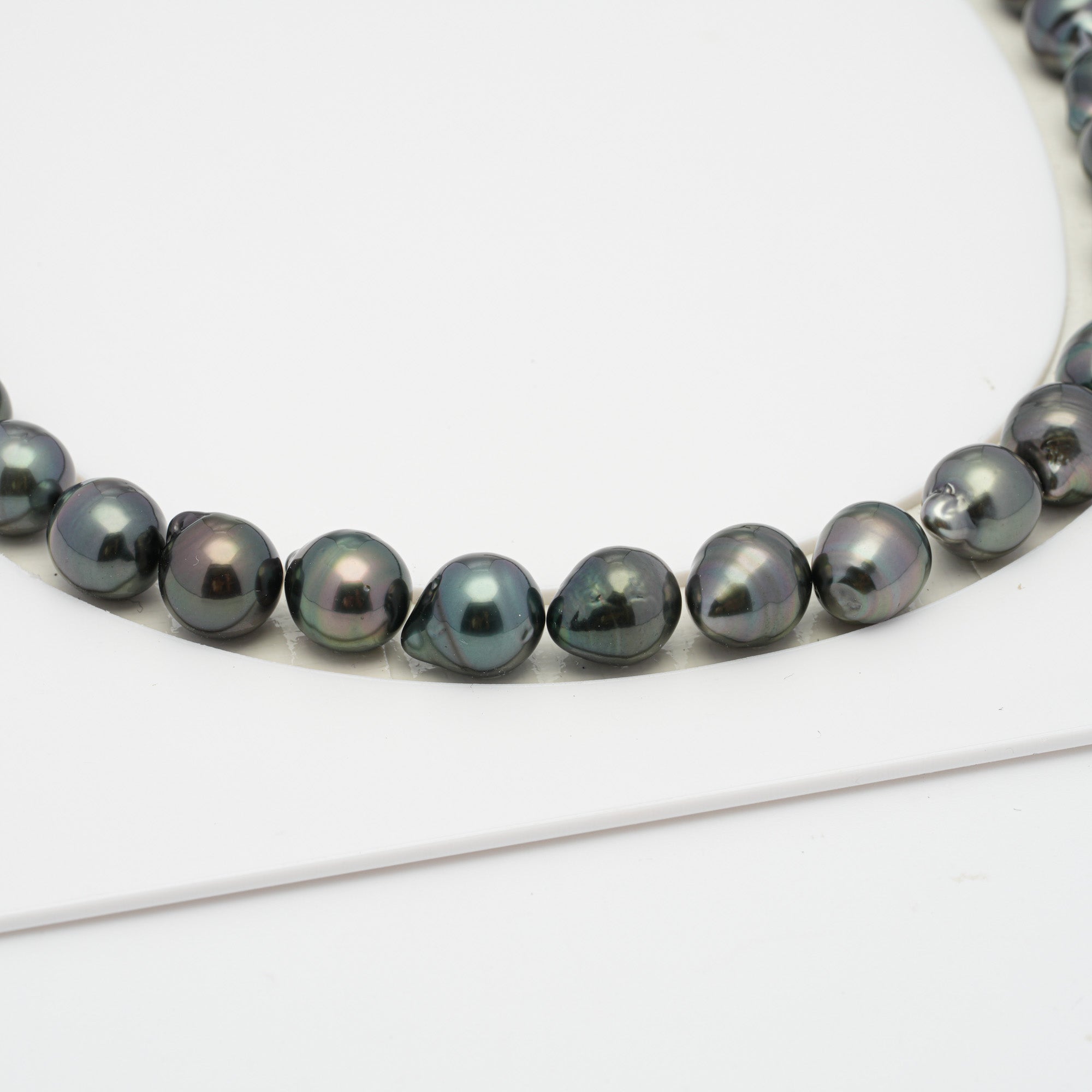 39pcs Dark Green 8-11mm - SB AAA/AA Quality Tahitian Pearl Necklace NL1233 HL1