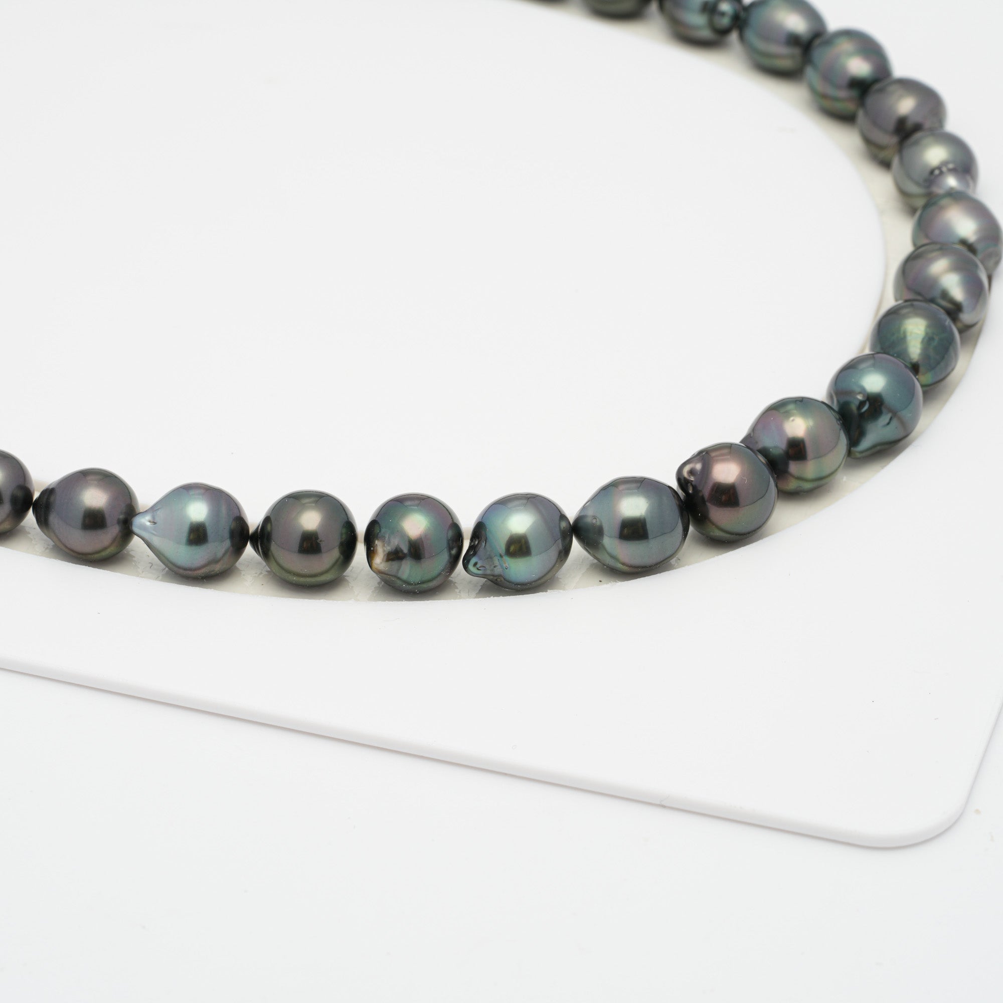 39pcs Dark Green 8-11mm - SB AAA/AA Quality Tahitian Pearl Necklace NL1233 HL1