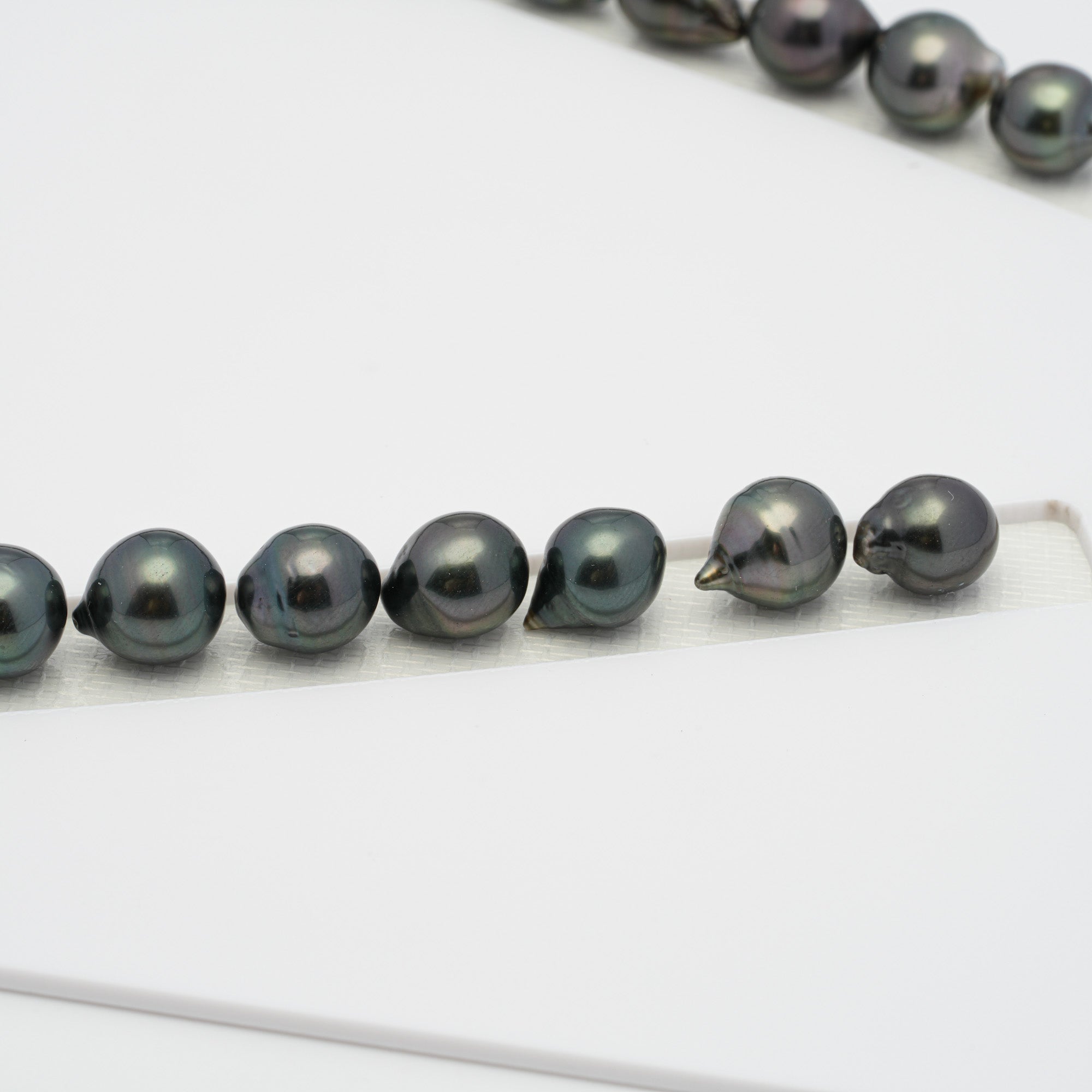 39pcs Dark & Light 8-10mm - SB AAA/AA Quality Tahitian Pearl Necklace NL1238 HL1