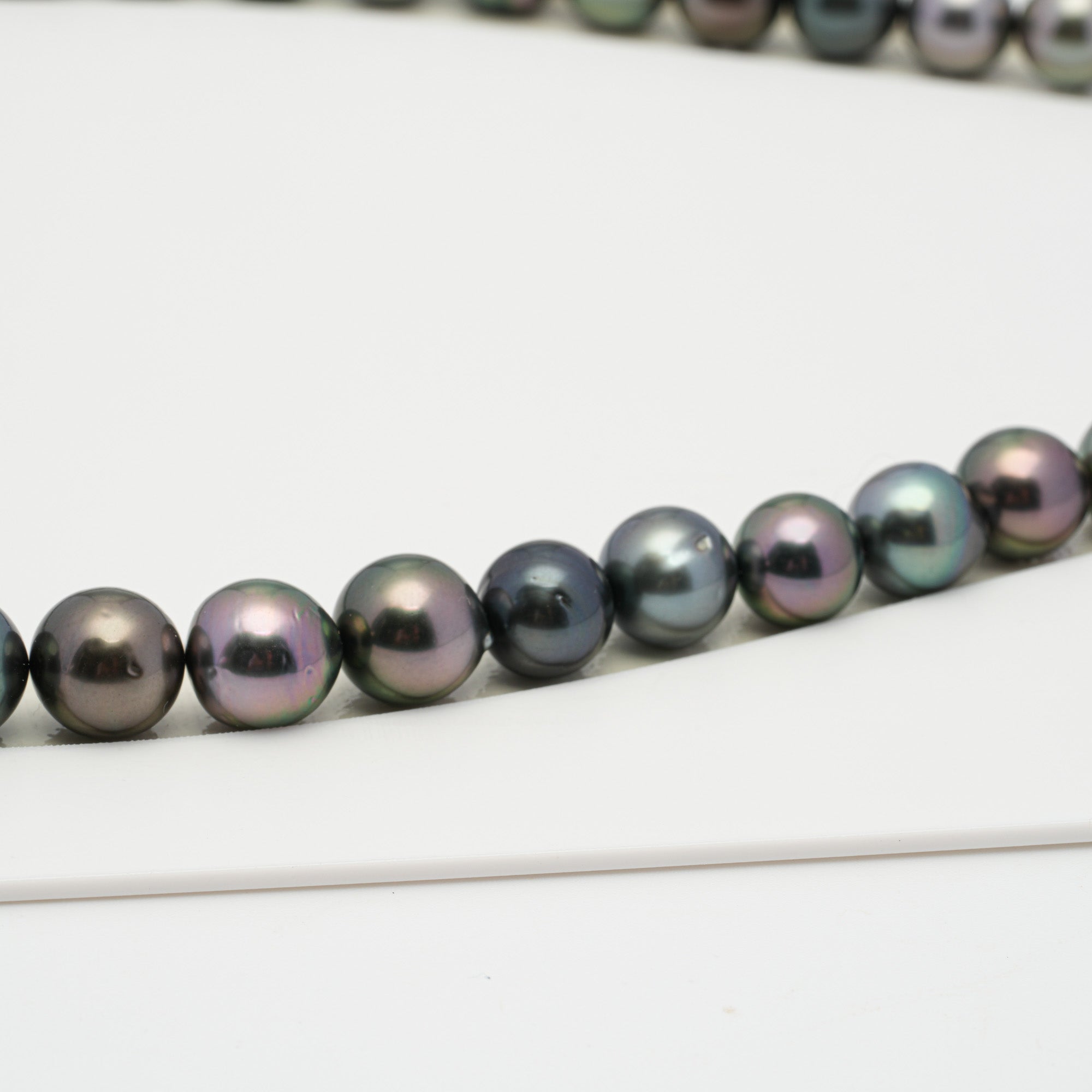 Tahitian Pearls CMWPEARLS