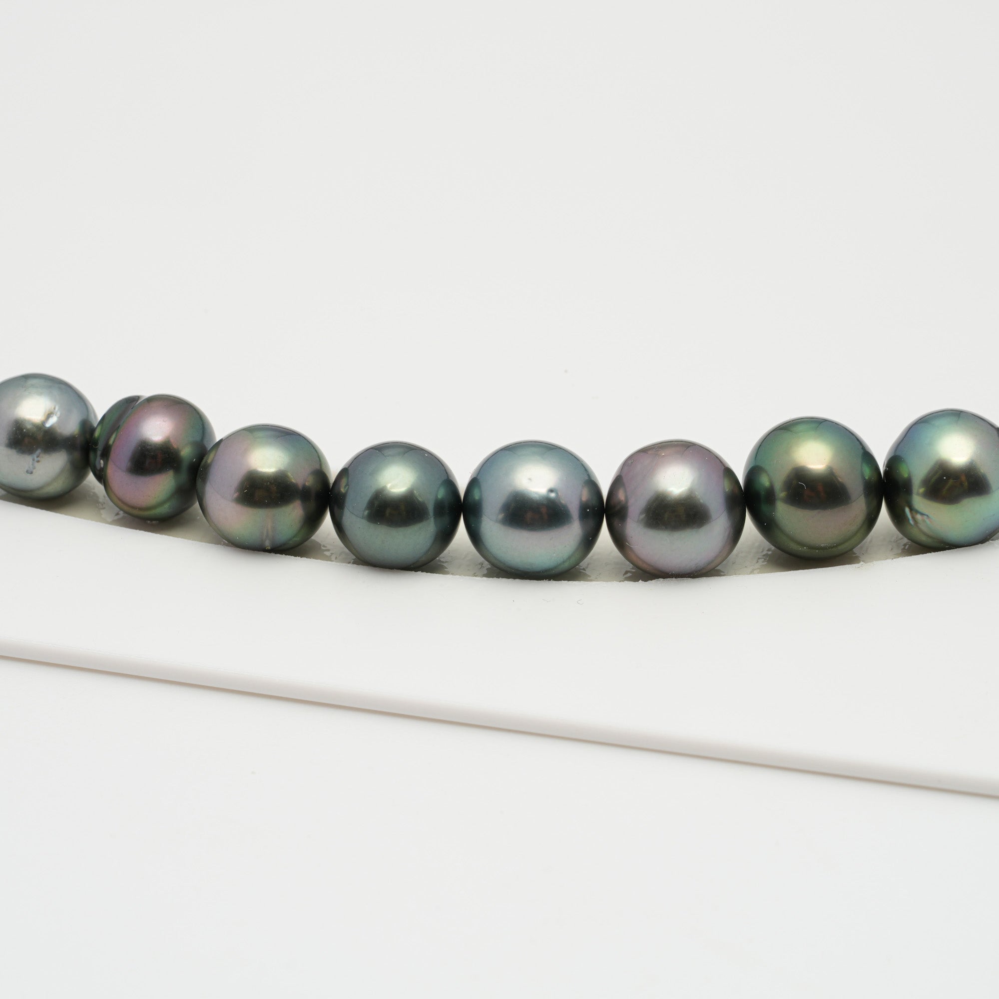 Tahitian Pearls CMWPEARLS