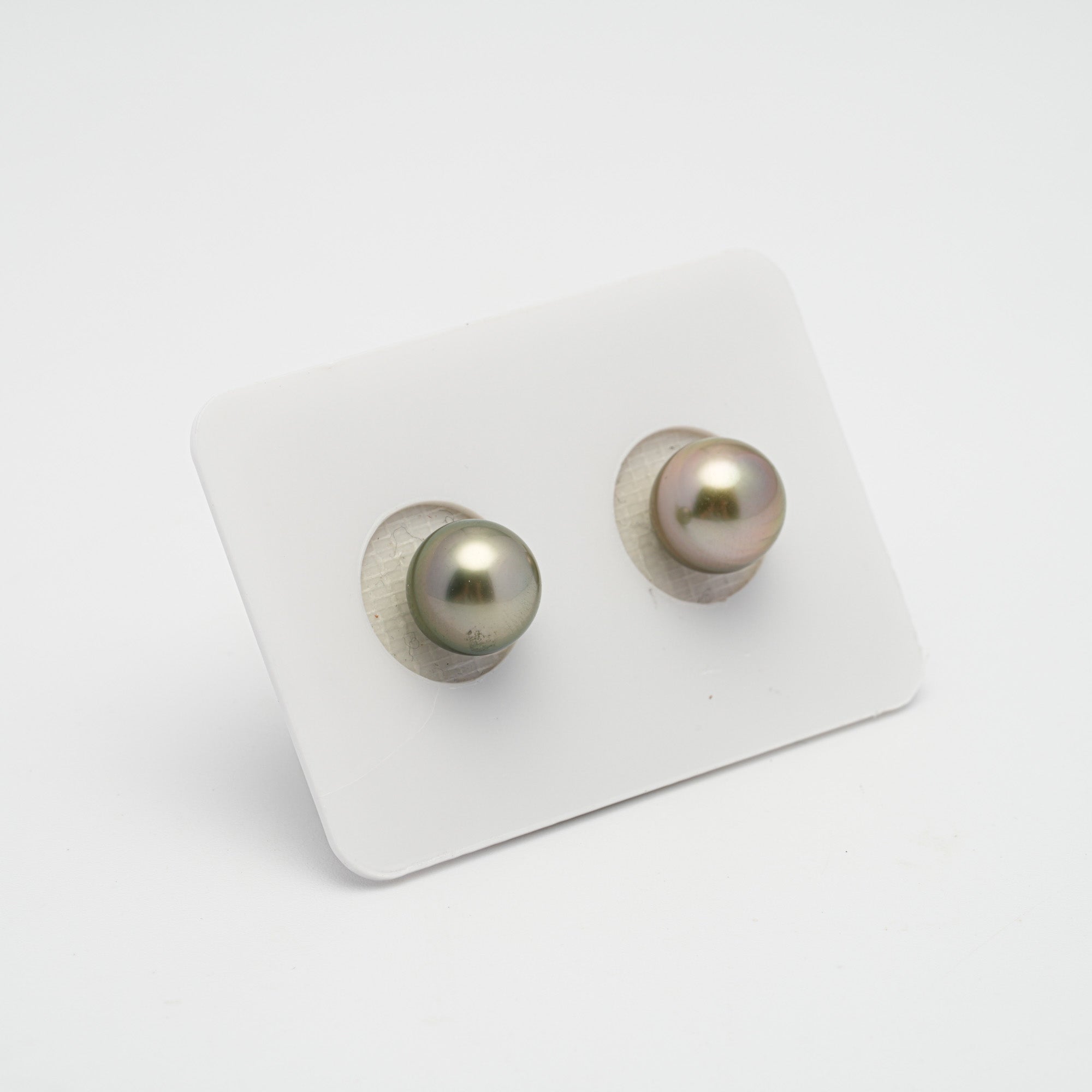 2pcs Multicolor 9-9.2mm - NR AAA/AA Quality Tahitian Pearl Pair ER1343 CMP1