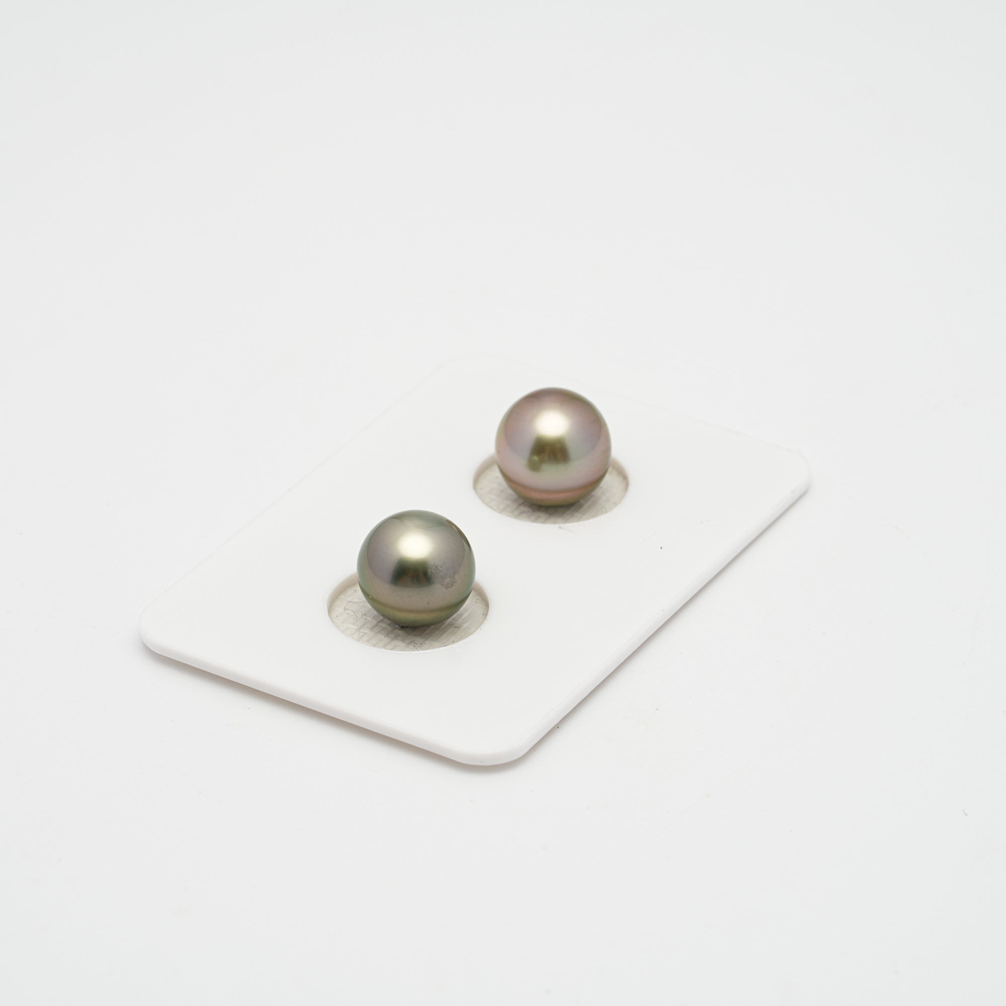 2pcs Multicolor 9-9.2mm - NR AAA/AA Quality Tahitian Pearl Pair ER1343 CMP1