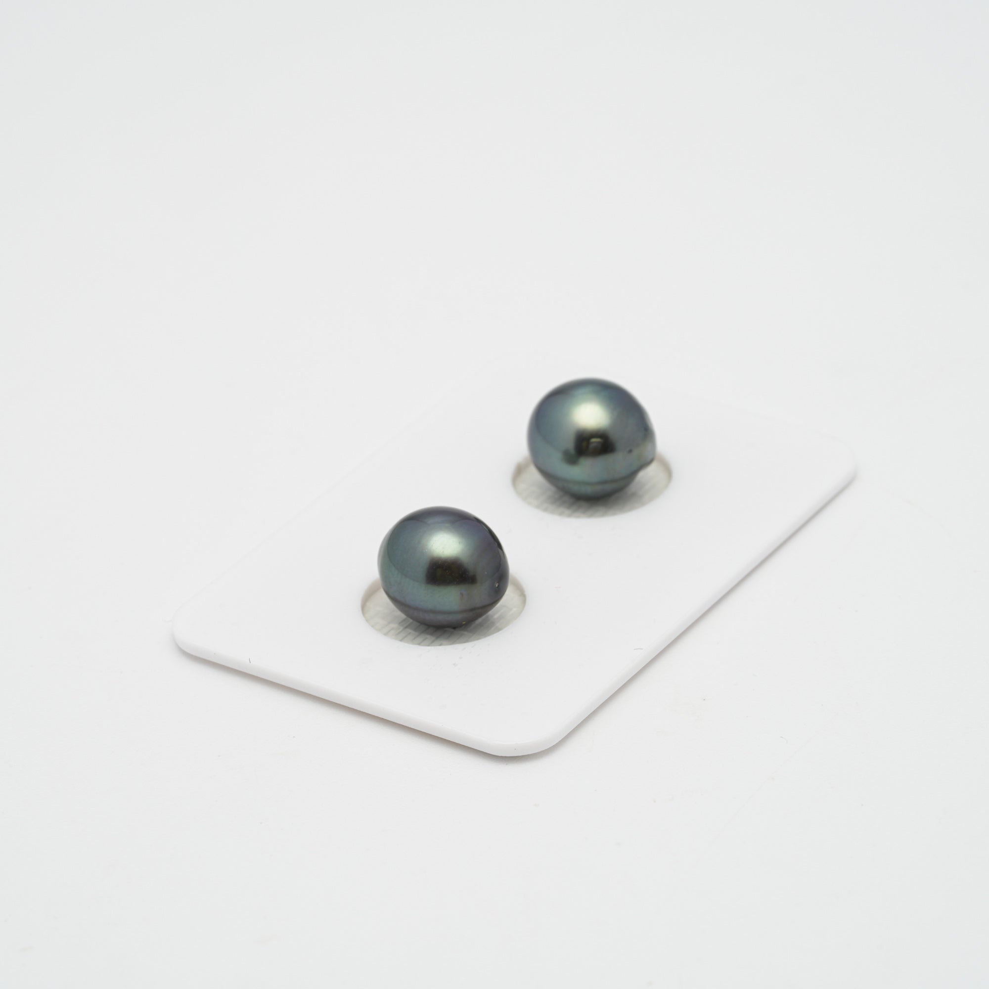Tahitian Pearls CMWPEARLS