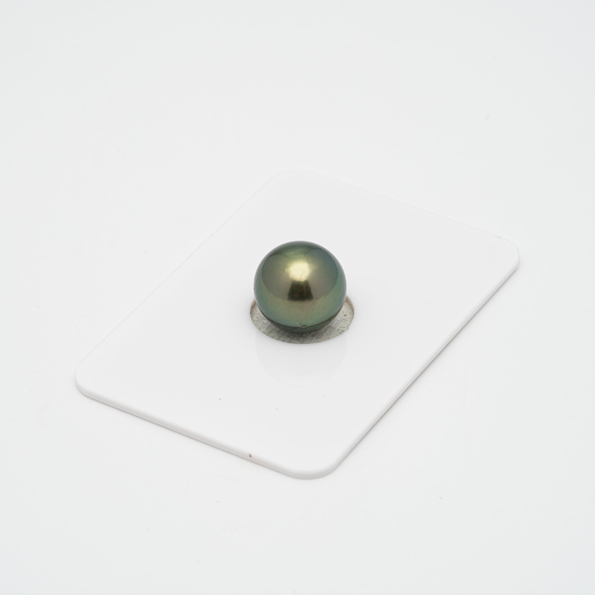 1pcs "High Luster" Green 10.9mm - RSR AAA/AA Quality Tahitian Pearl Single LP1597