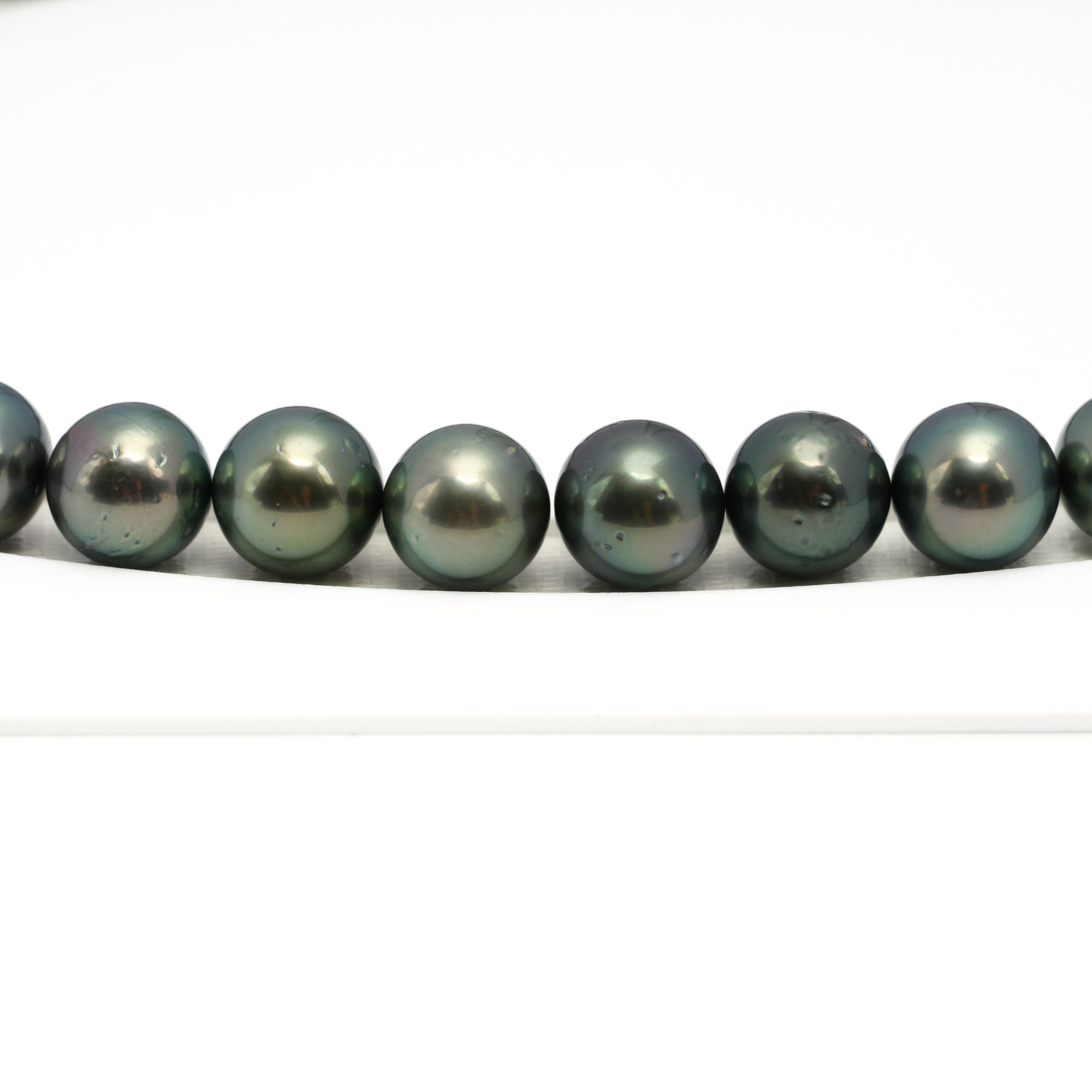 39pcs Green Mix 9-12mm - RSR AA Quality Tahitian Pearl Necklace NL1663 OR12