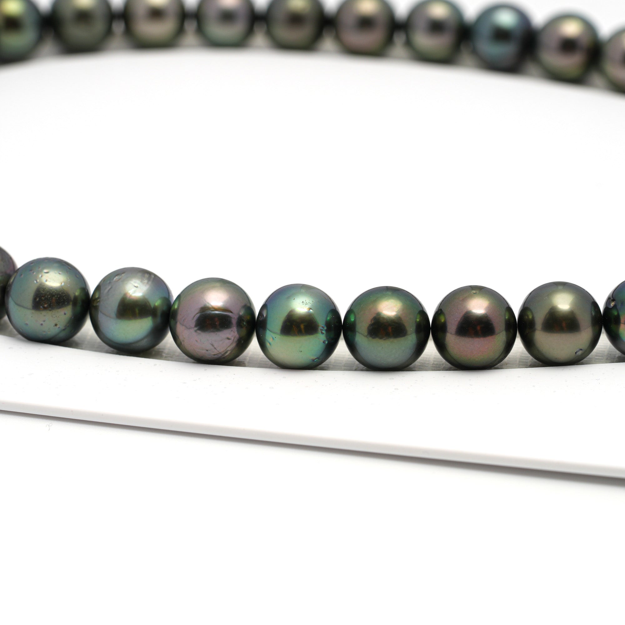 Tahitian Pearls CMWPEARLS