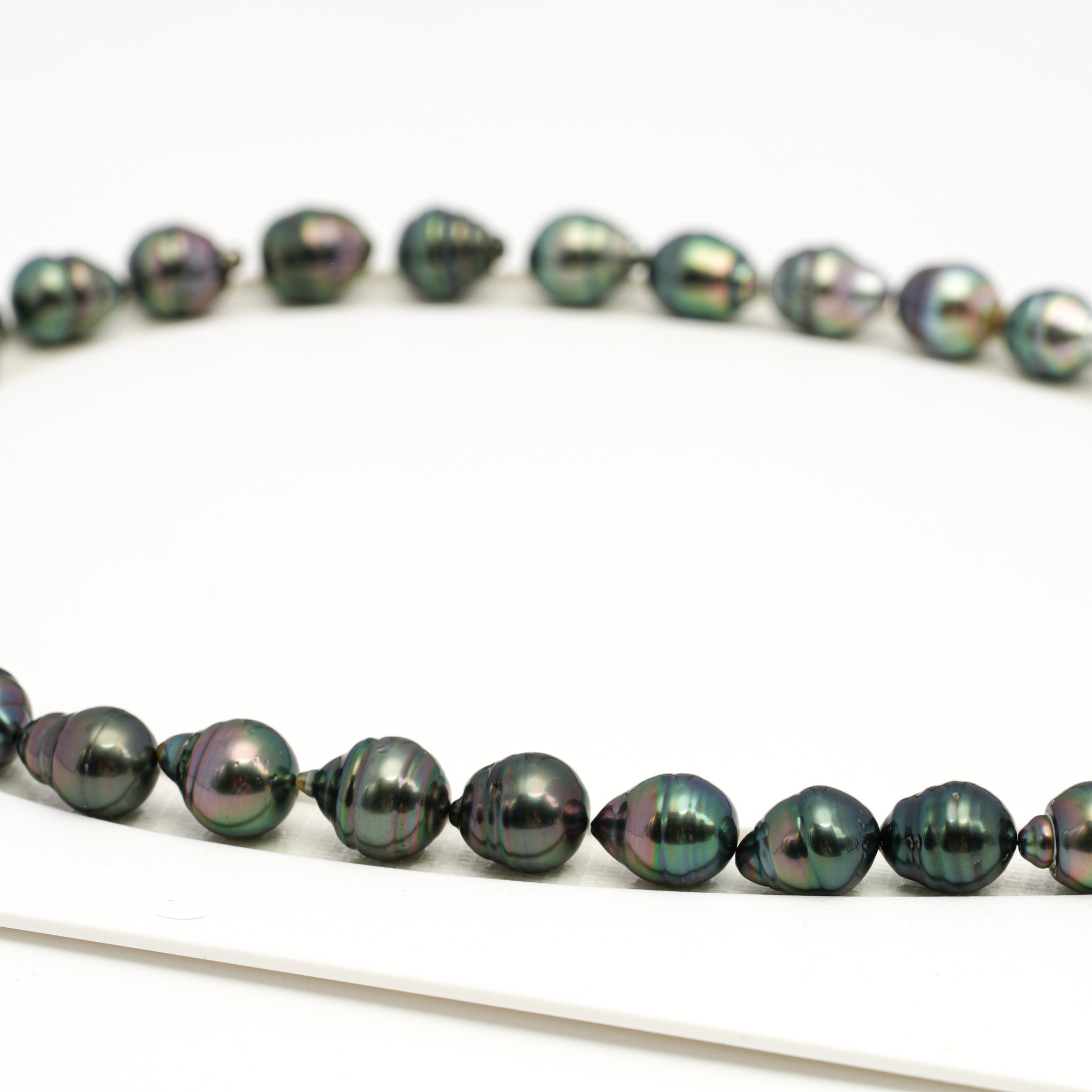 45pcs Green 9-10mm - CL/SB AAA Quality Tahitian Pearl Necklace NL1712 TH5