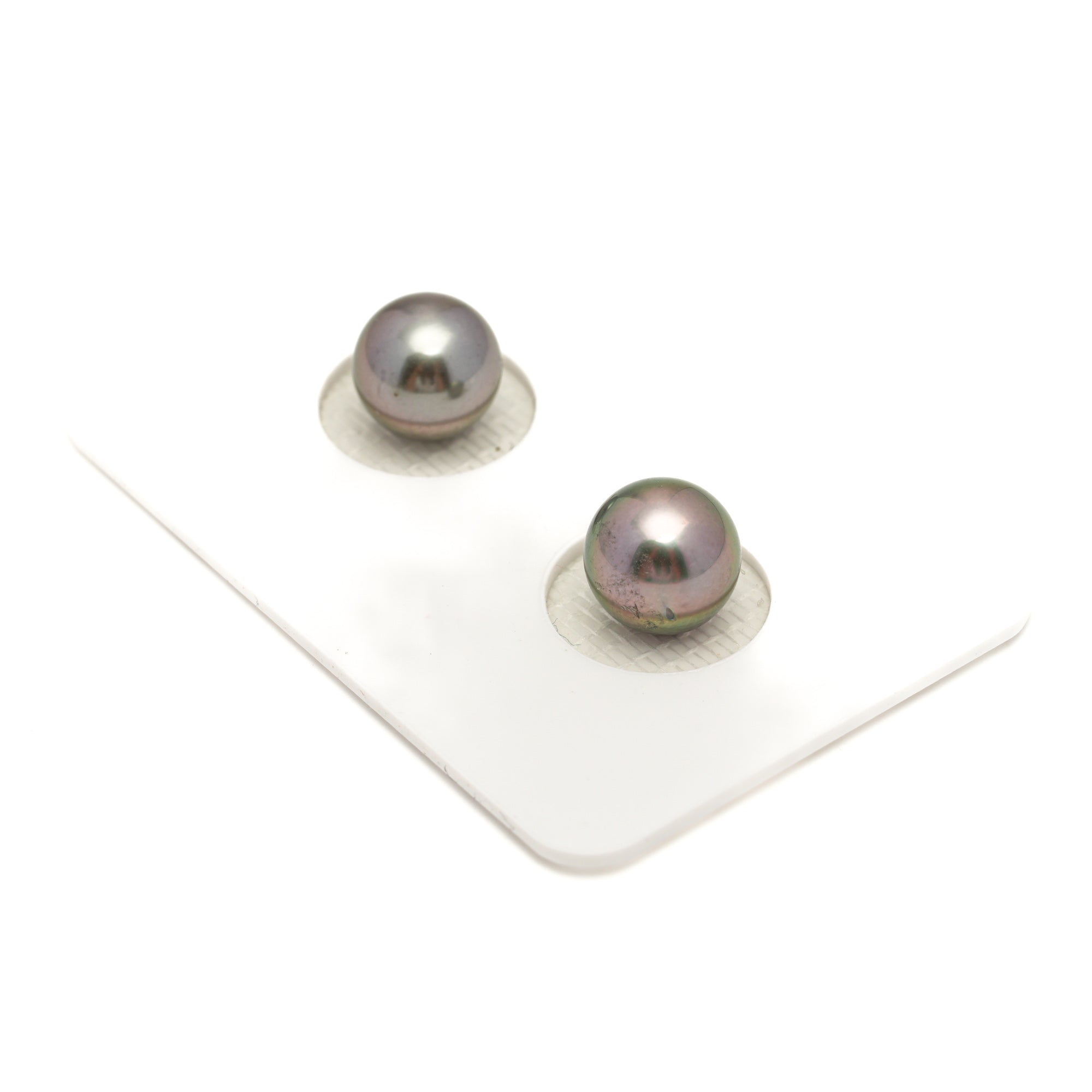 2pcs "High Luster" Green Cherry 8.4-8.5mm - RSR AAA/AA Quality Tahitian Pearl Pair ER1853 OR6