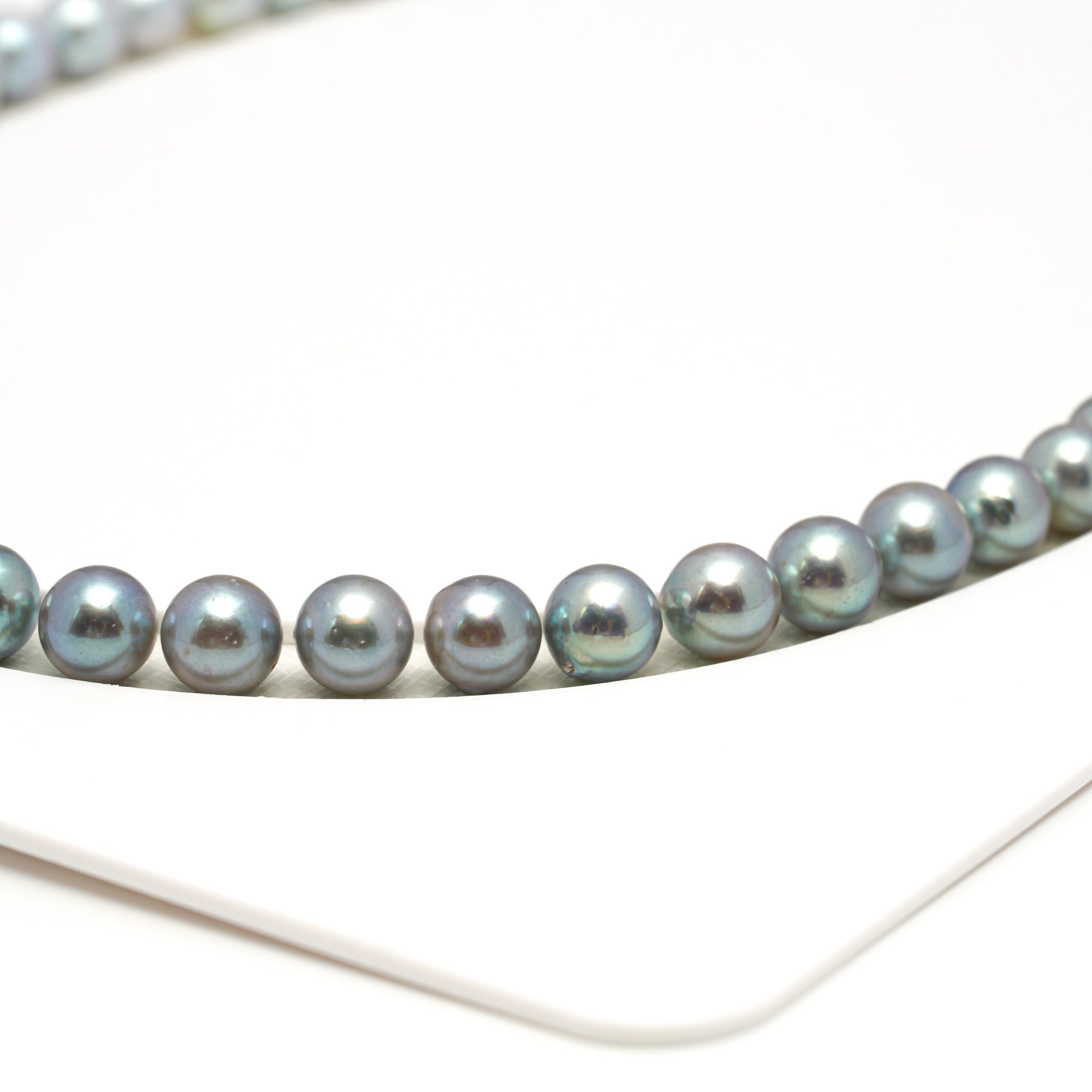 51pcs "High Luster" Silver Mix 7mm - SR/NR AA Quality AKOYA Pearl Necklace AKNL1744