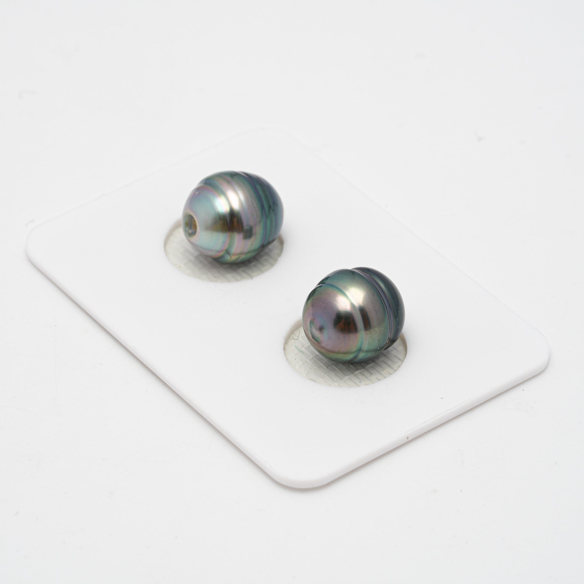 2pcs "High Luster" Light Green 9.6mm - CL AAA/AA Quality Tahitian Pearl Pair ER1392 OR7