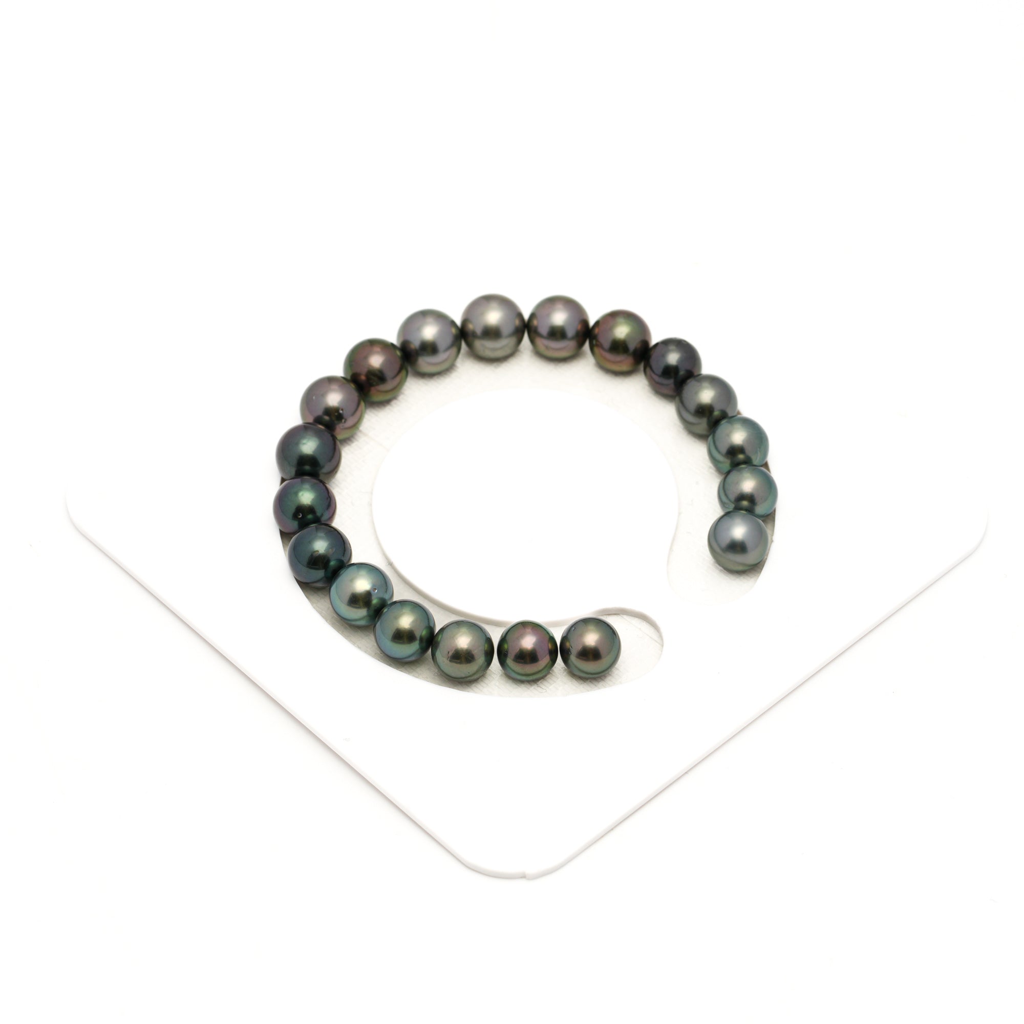 19pcs Green Mix 8-9mm - RSR AAA/AA Quality Tahitian Pearl Bracelet BR2429
