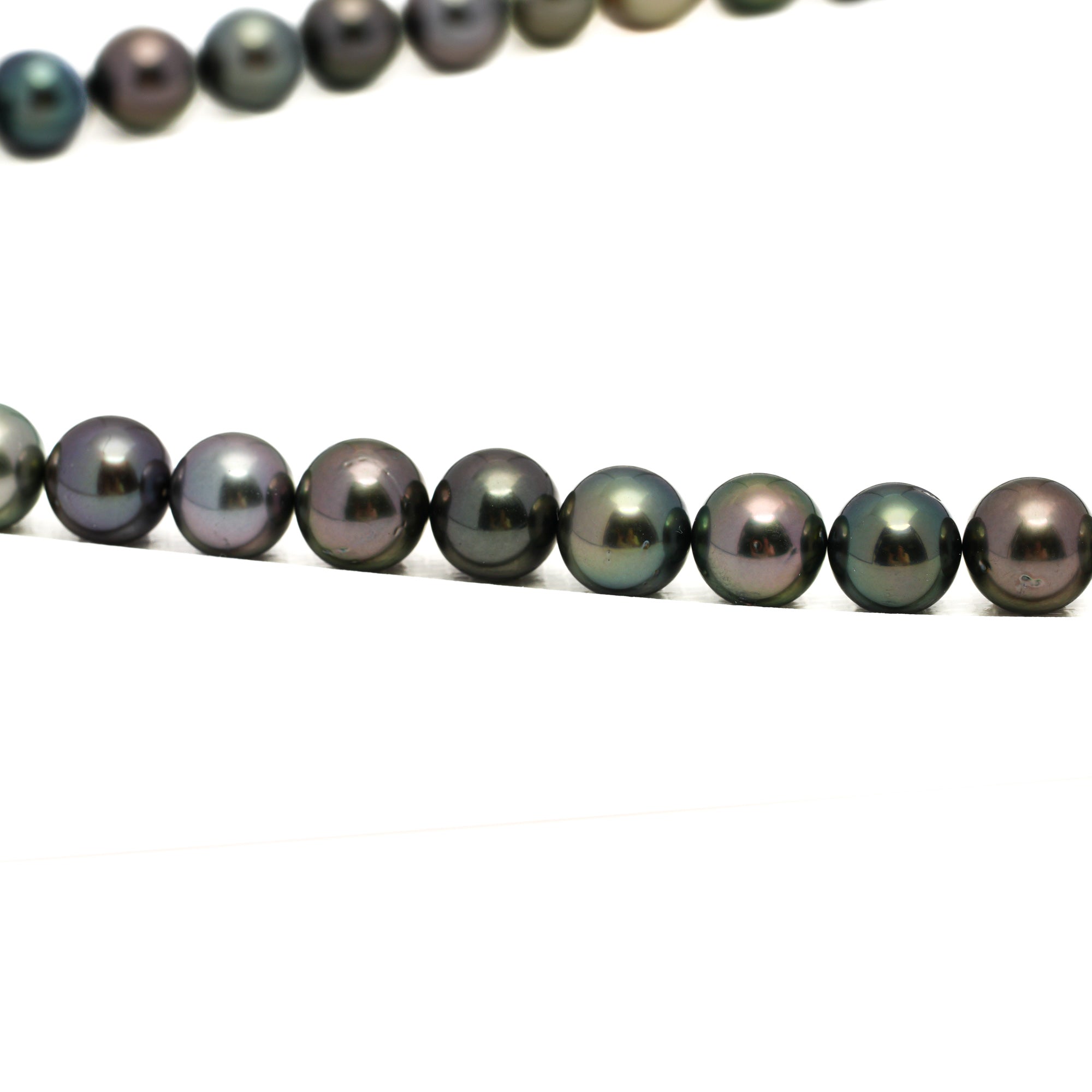 Tahitian Pearls CMWPEARLS