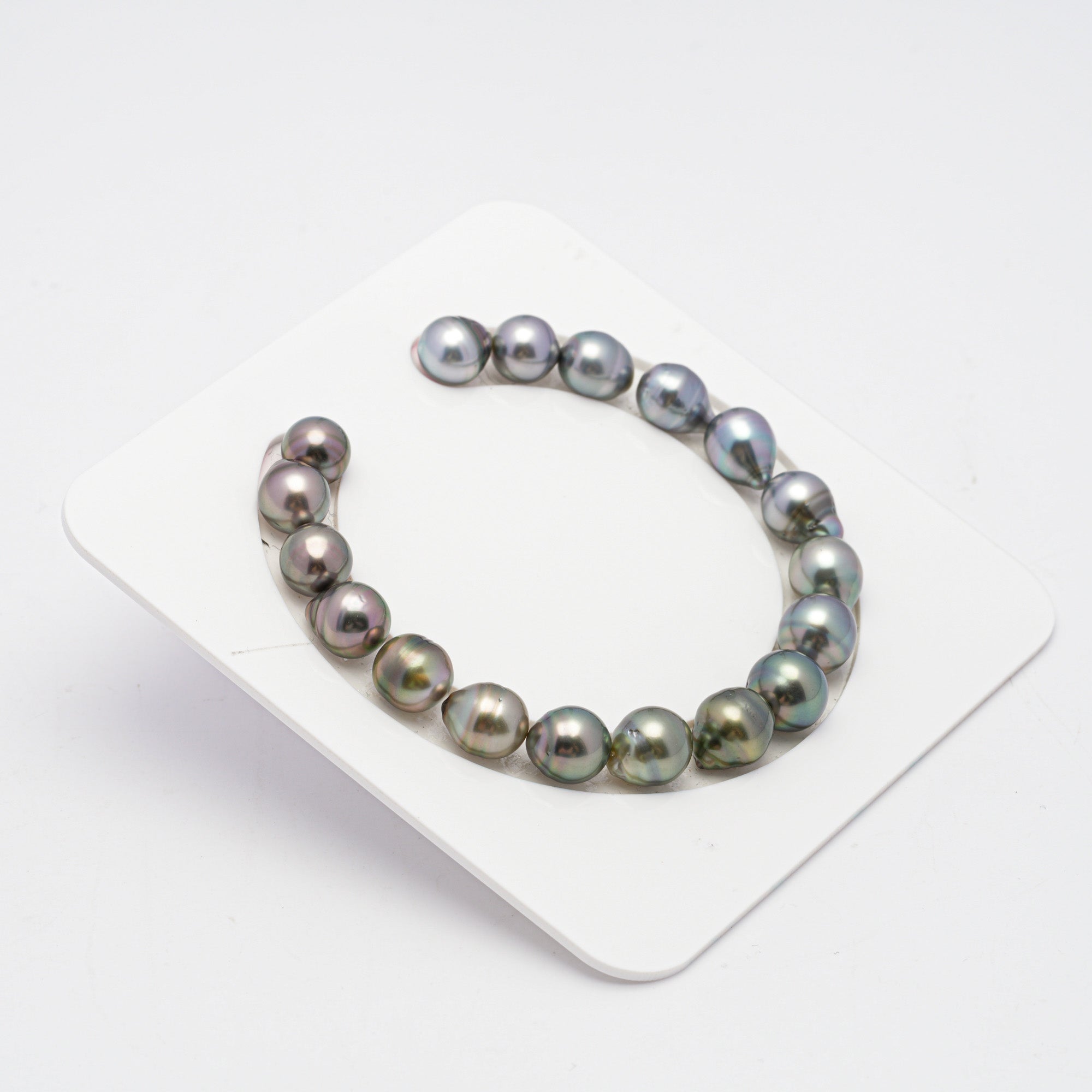 18pcs "High Luster" Multicolor 9-10mm - SB AAA/AA Quality Tahitian Pearl Bracelet BR2006 OR7