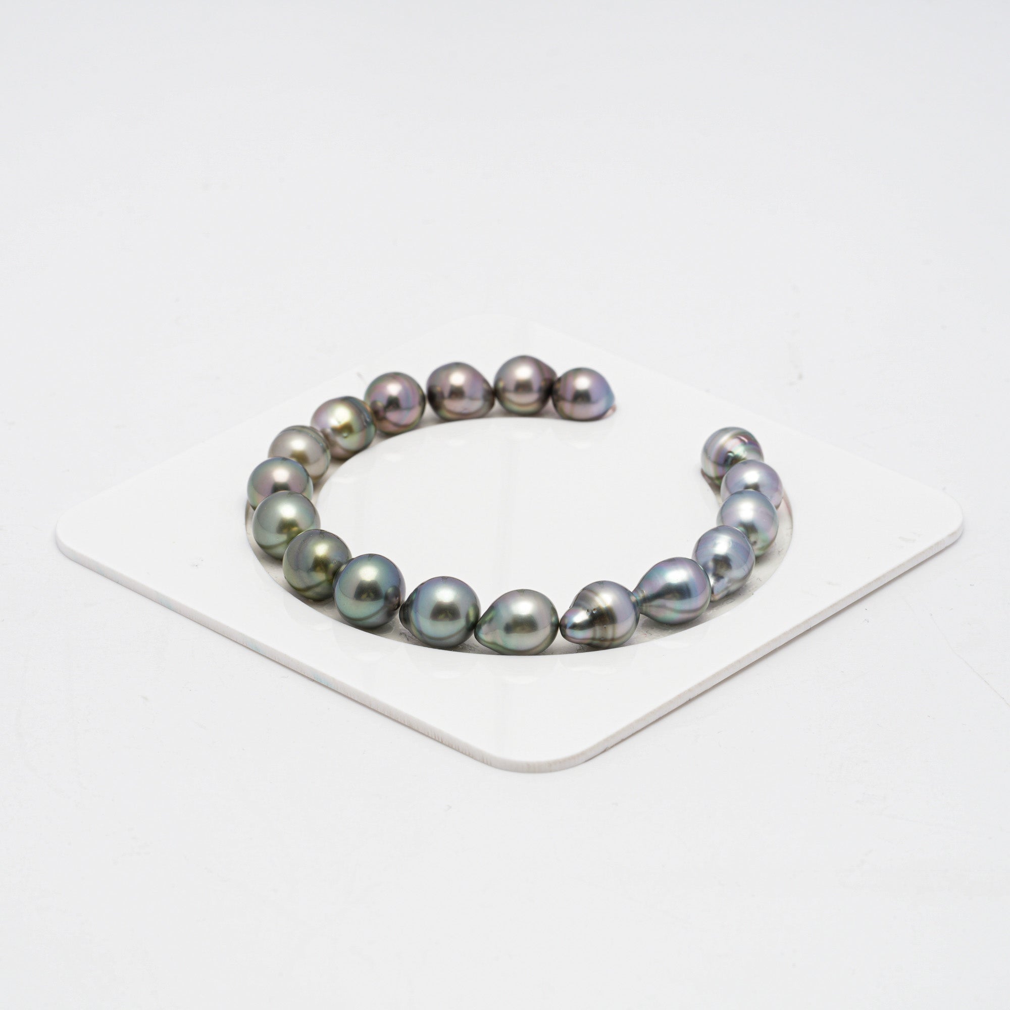 18pcs "High Luster" Multicolor 9-10mm - SB AAA/AA Quality Tahitian Pearl Bracelet BR2006 OR7