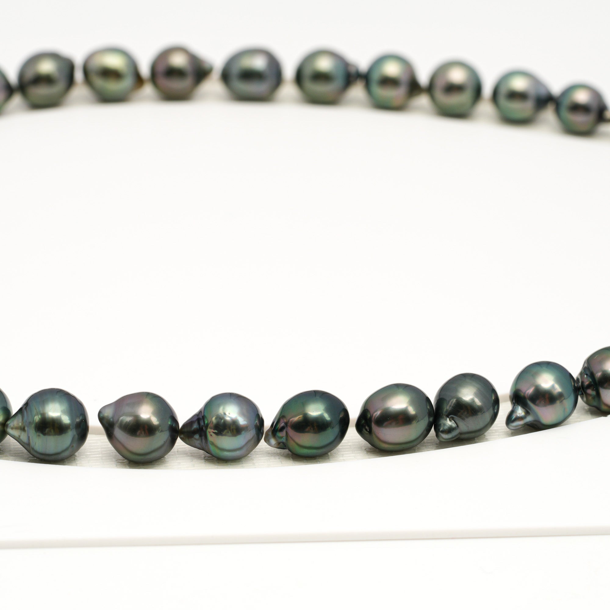 38pcs Green 8-10mm - SB AAA Quality Tahitian Pearl Necklace NL1709 TH5