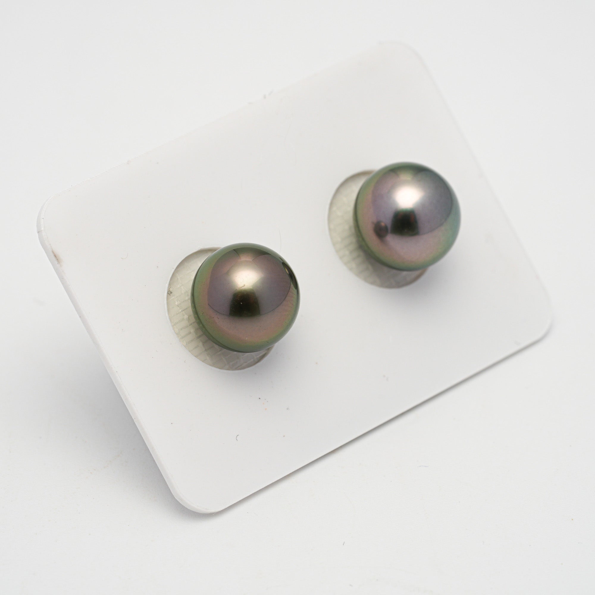 2pcs Green 10.5-10.7mm - SB/NR AAA/AA Quality Tahitian Pearl Pair ER1593 OR11