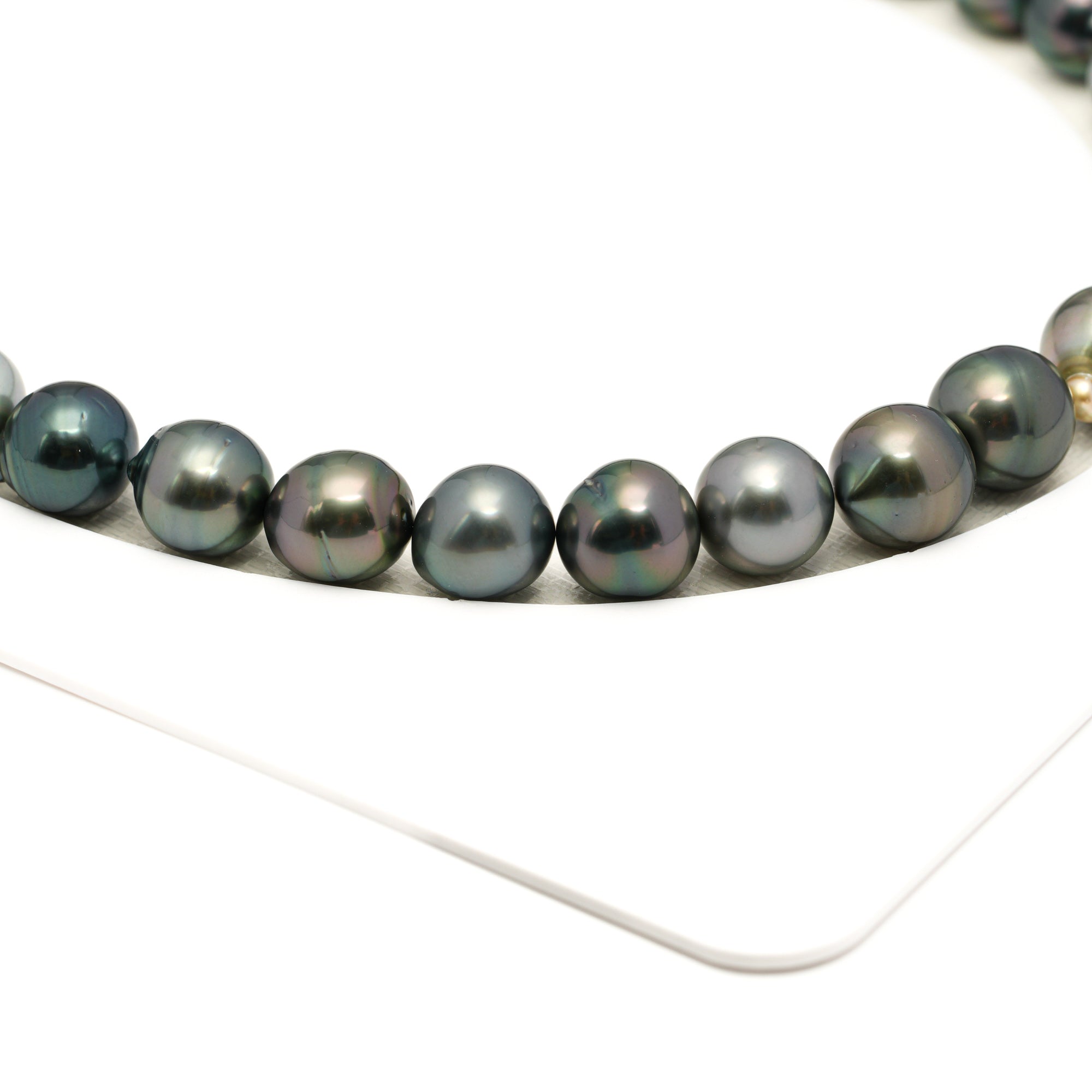 37pcs Green Mix 9-11mm - SB AAA Quality Tahitian Pearl Necklace NL1764 LP1