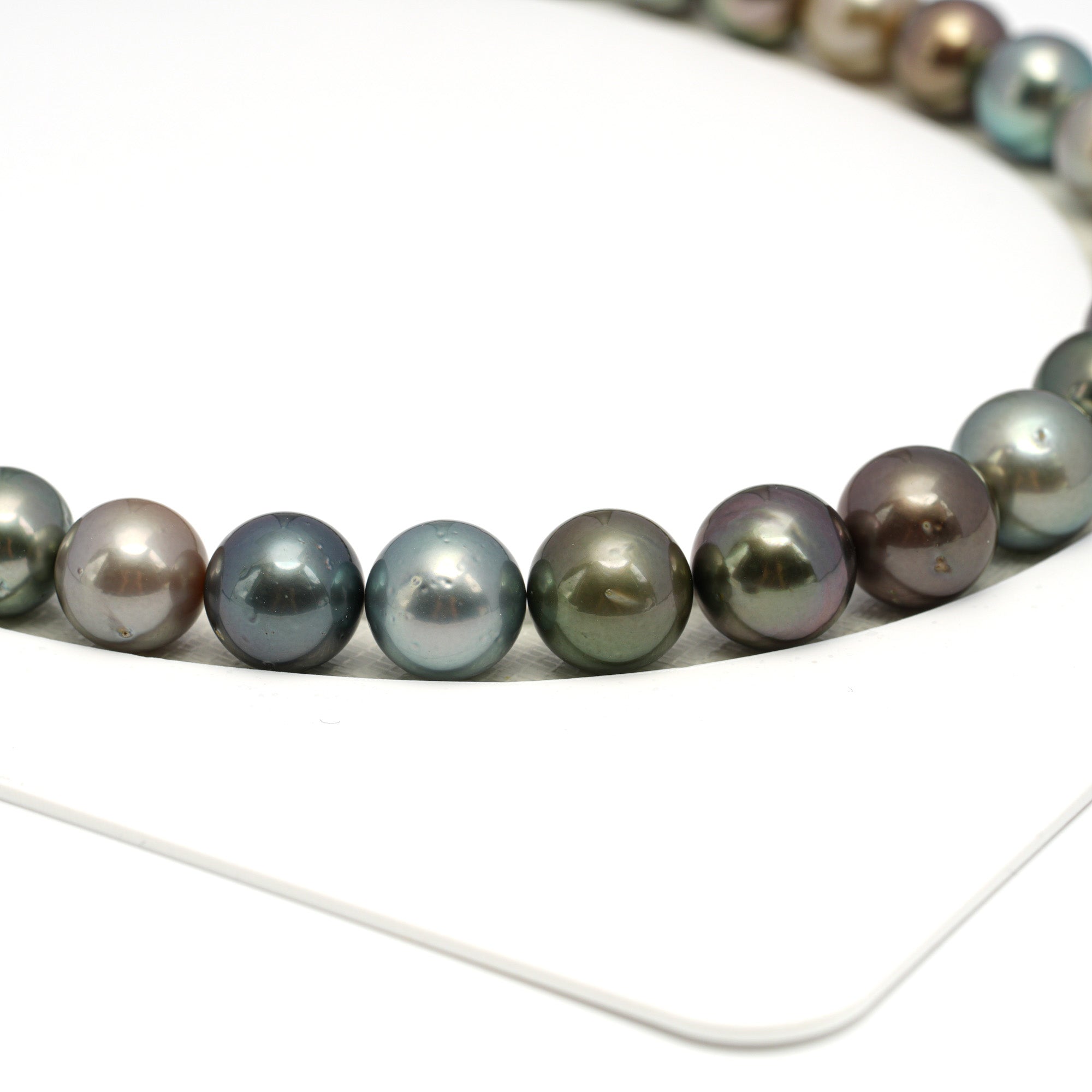 Tahitian Pearls CMWPEARLS